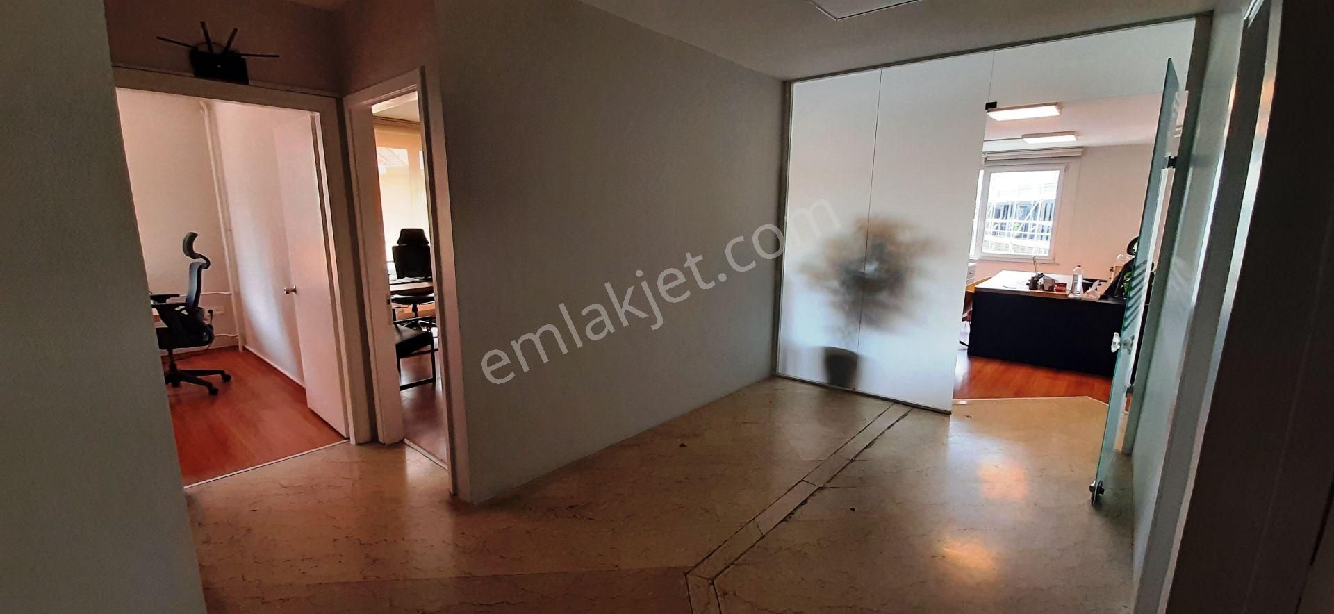 Mecidiyeköy Merkezde Çelik İşmerkezinde 160 M2 Kiralık 4+1 - Görsel 6