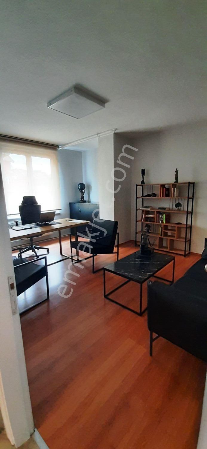 Mecidiyeköy Merkezde Çelik İşmerkezinde 160 M2 Kiralık 4+1 - Görsel 10