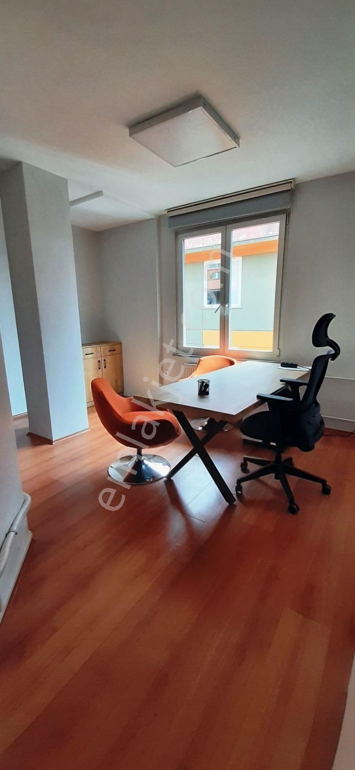 Mecidiyeköy Merkezde Çelik İşmerkezinde 160 M2 Kiralık 4+1 - Görsel 21