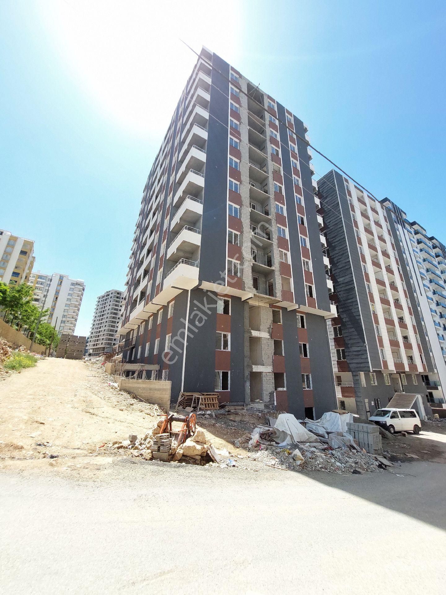 Maride Emlak`tan Hastane Arkası Acil Satılık 1+1 Daire