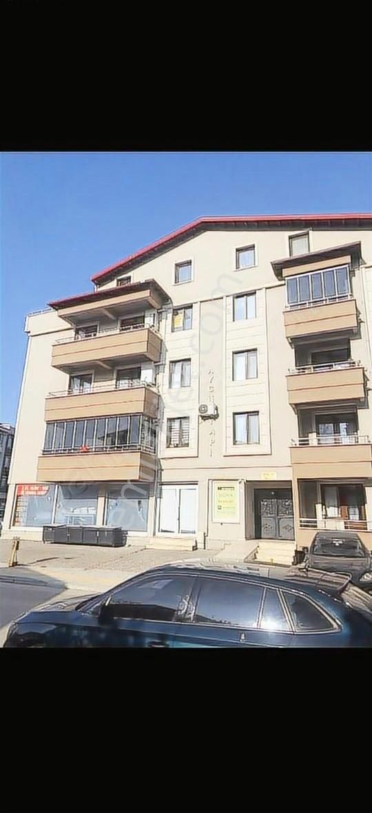 Merkezde Altı 3 Artı 1 Üstü 2 Artı 1 Kiralık Dublex