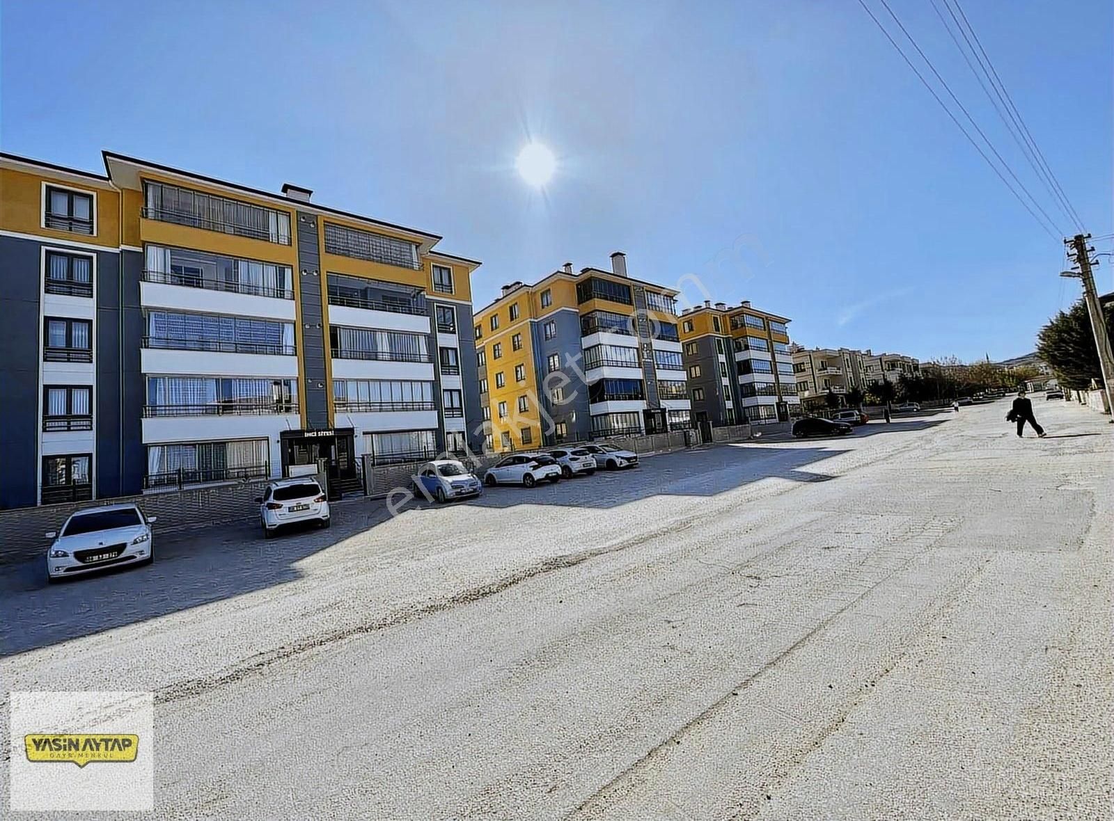 Akşemsettin Mh. İlkokul Karşısı Satılık 2+1 Lüks Sıfır Daire