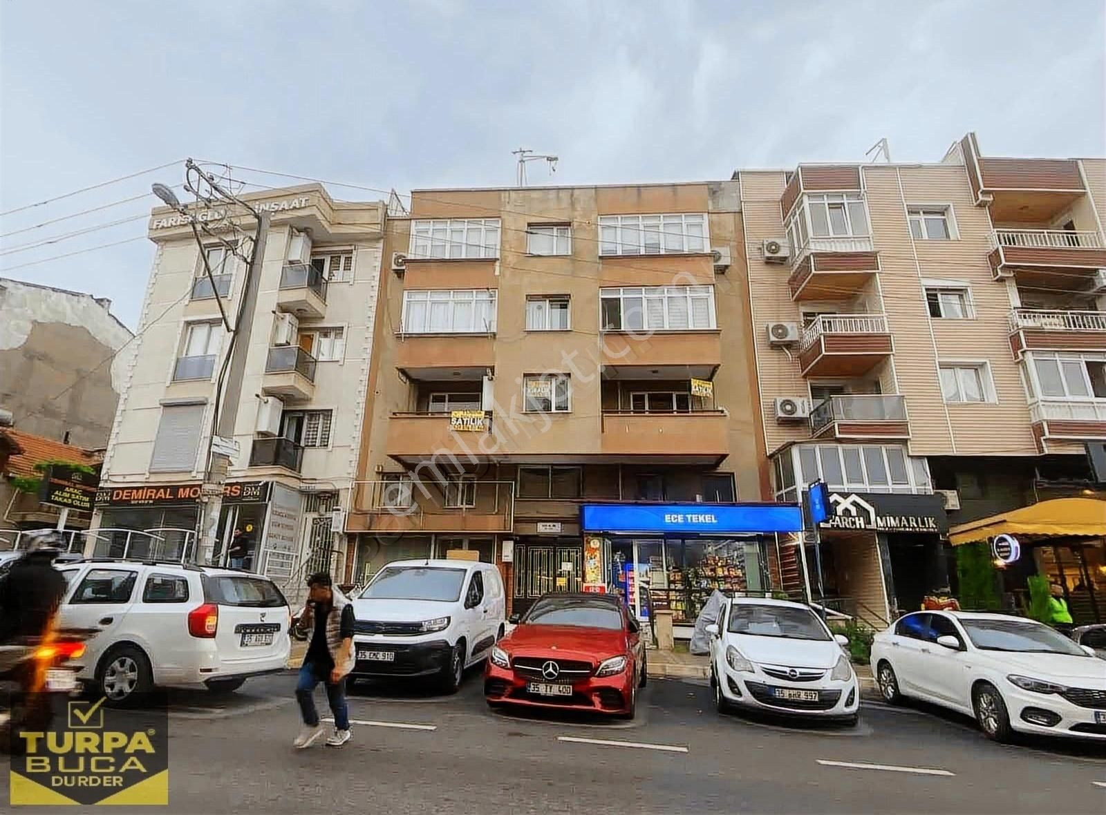 Turpa'dan İtfaiye Karşısı Caddeüstü Kredi Sınırlamasız 3+1 Daire