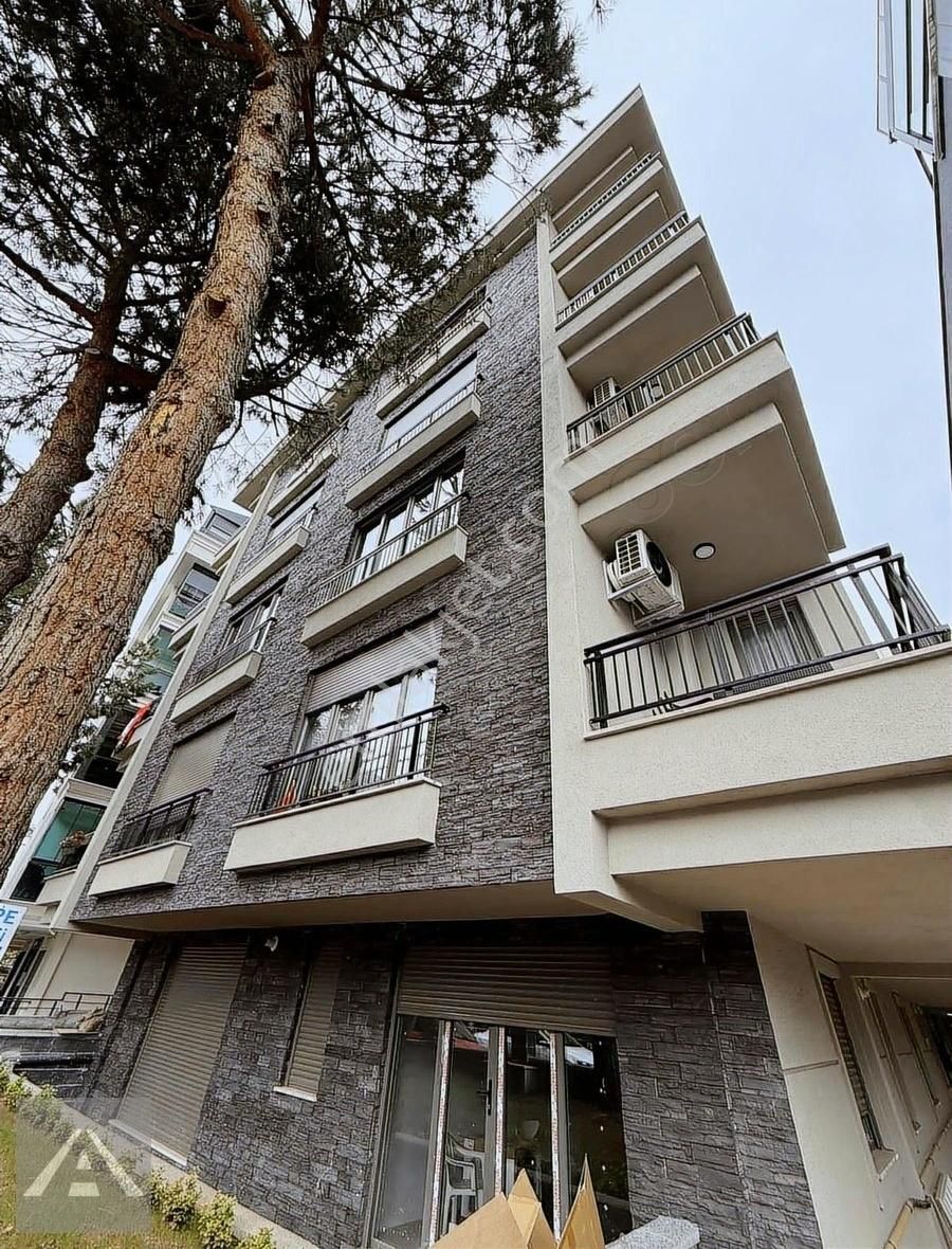 İdealtepe'de Ayrı Mutfaklı Bahçe Kullanımlı 0 2+1!