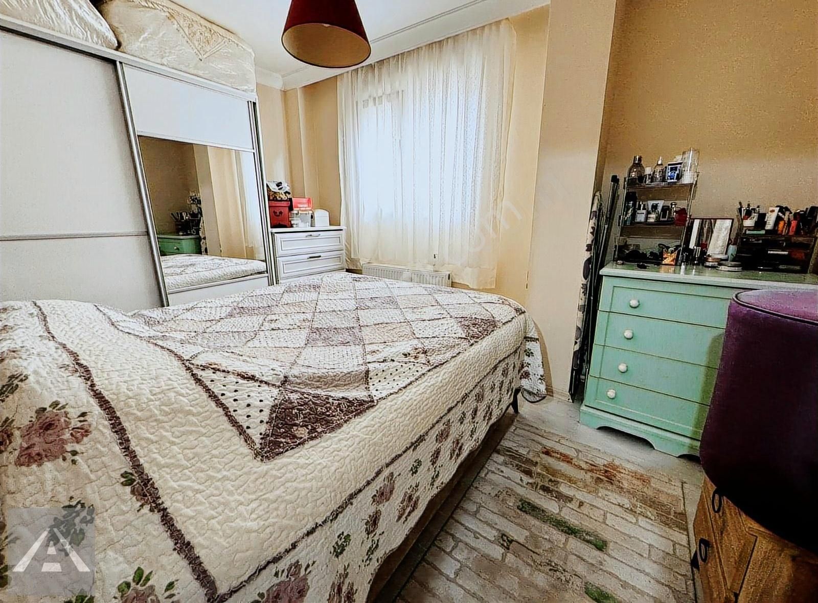Maltepe Bağlarbaşı'nda Yeni Binada 2+1 Ters Dubleks Daire