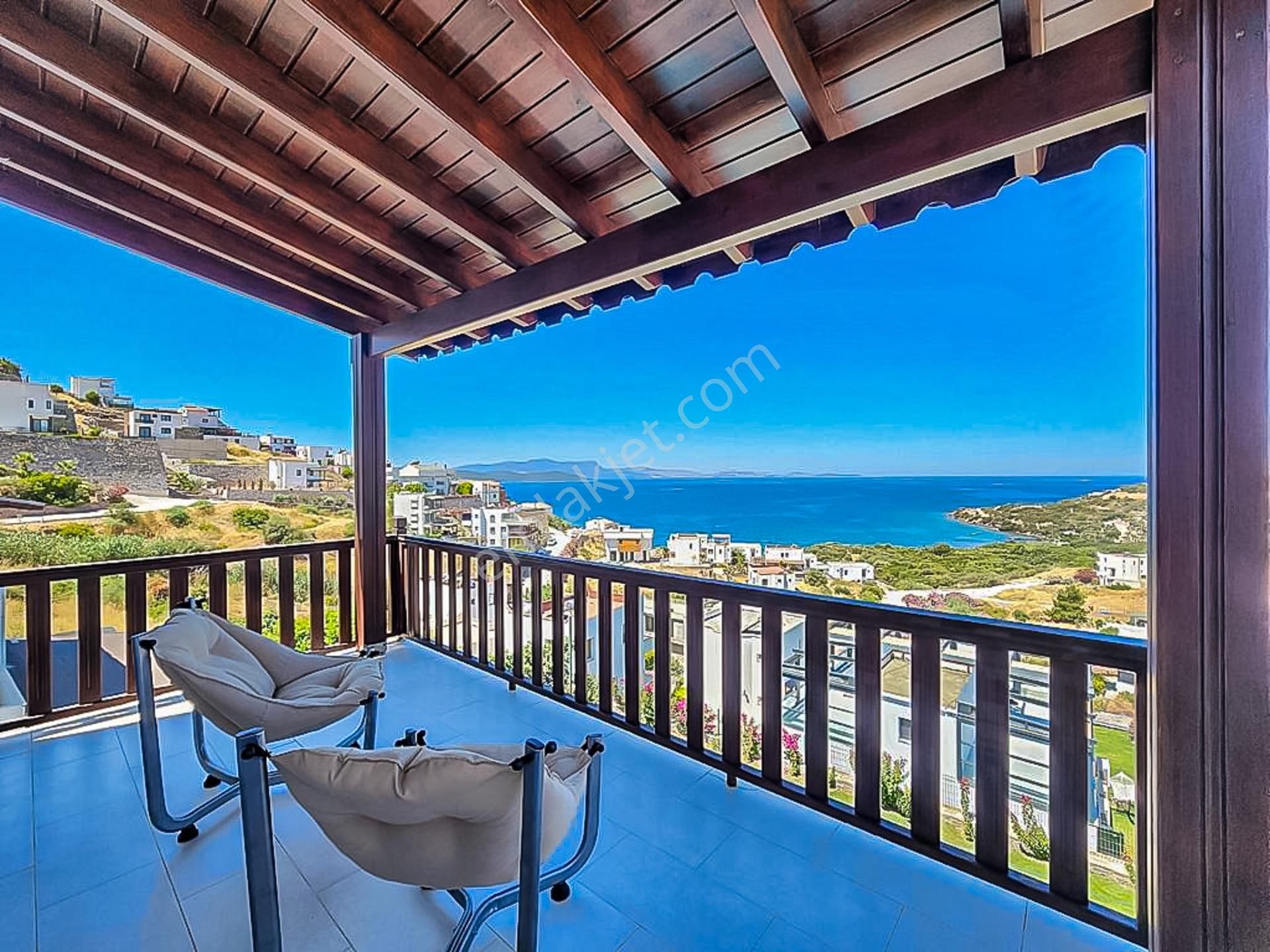 Adabükünde Harika Deniz Manzaralı Tripleks Villa - Görsel 6