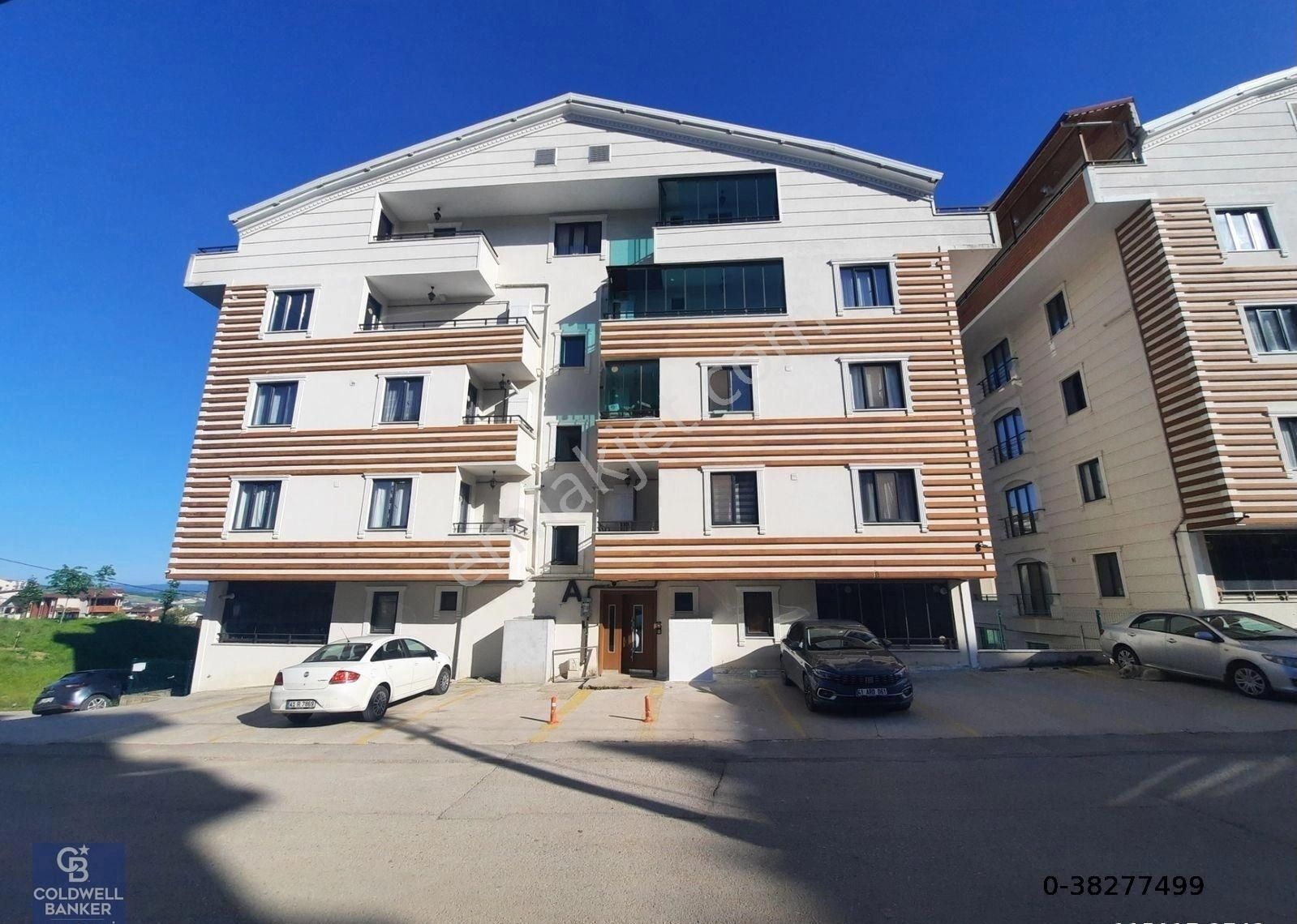 Gündoğdu Boğazova Caddesinde 150 M2 Kiralık 3+1 Bahçe Dubleks