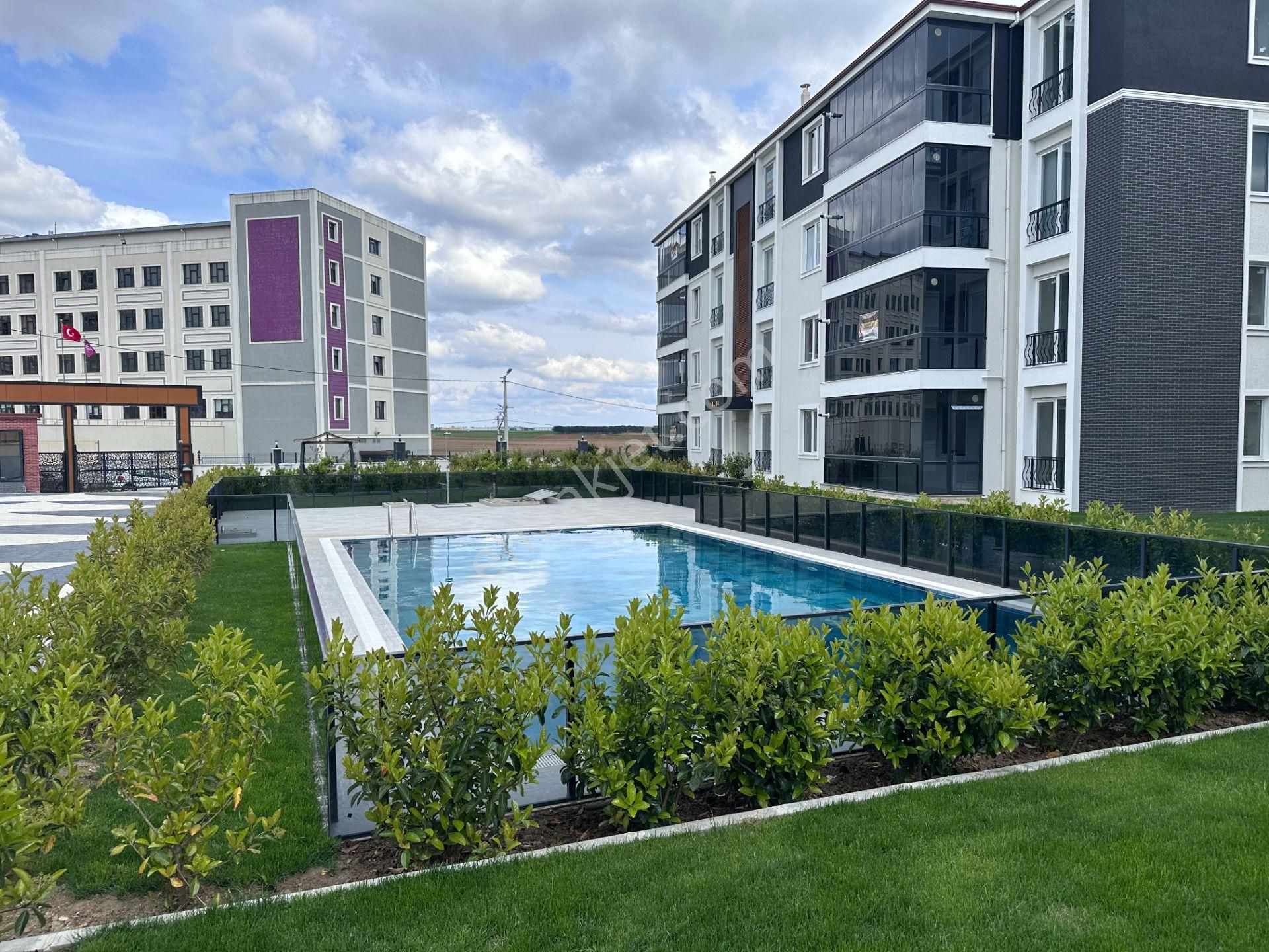 Molla Team'den Açık & Kapalı Otoparklı 2+1 Lüx Daire
