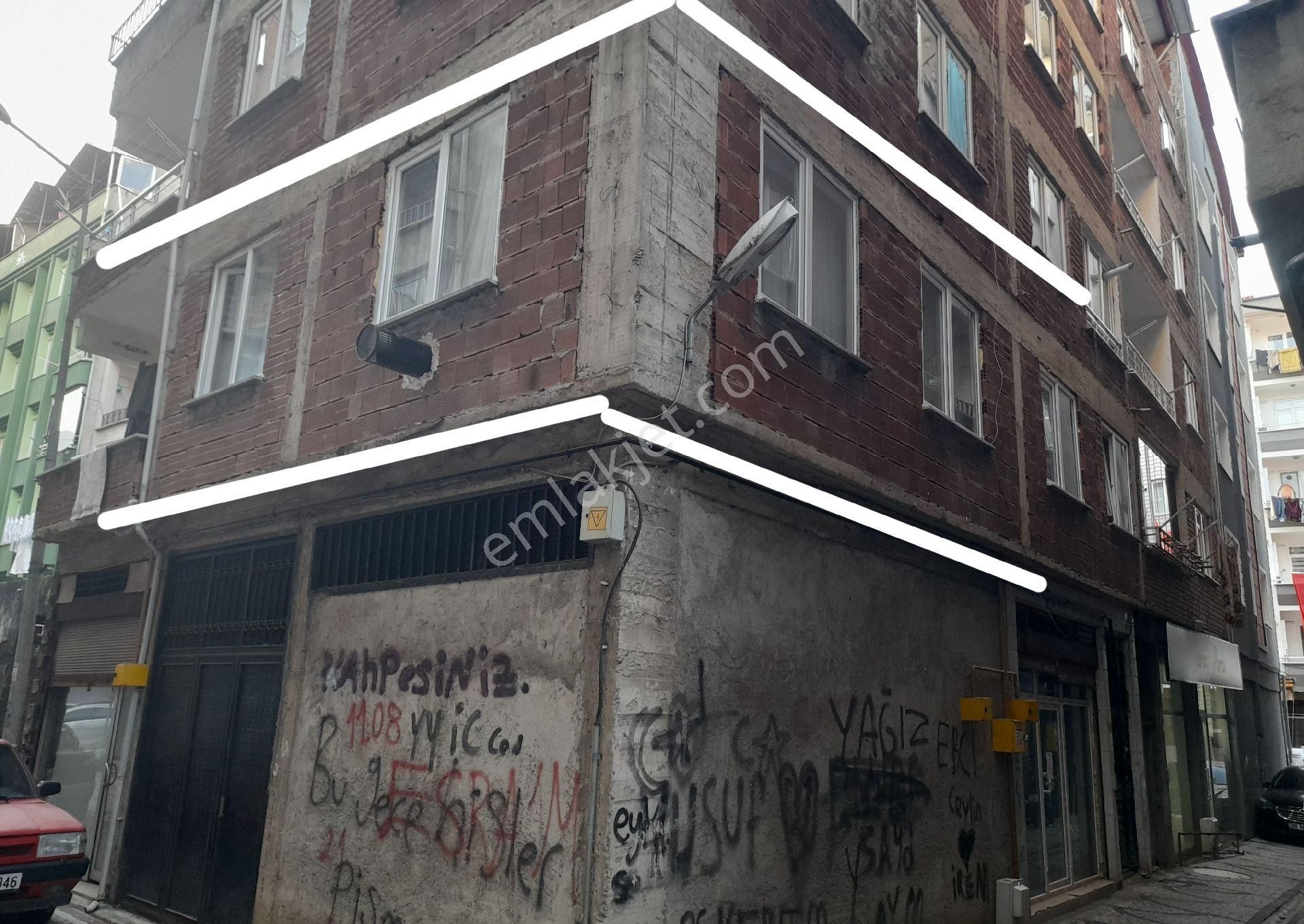 Bulancak Ptt Yakını Satılık 1.kat, 3+1, 120m2 Doğalgazlı Daire