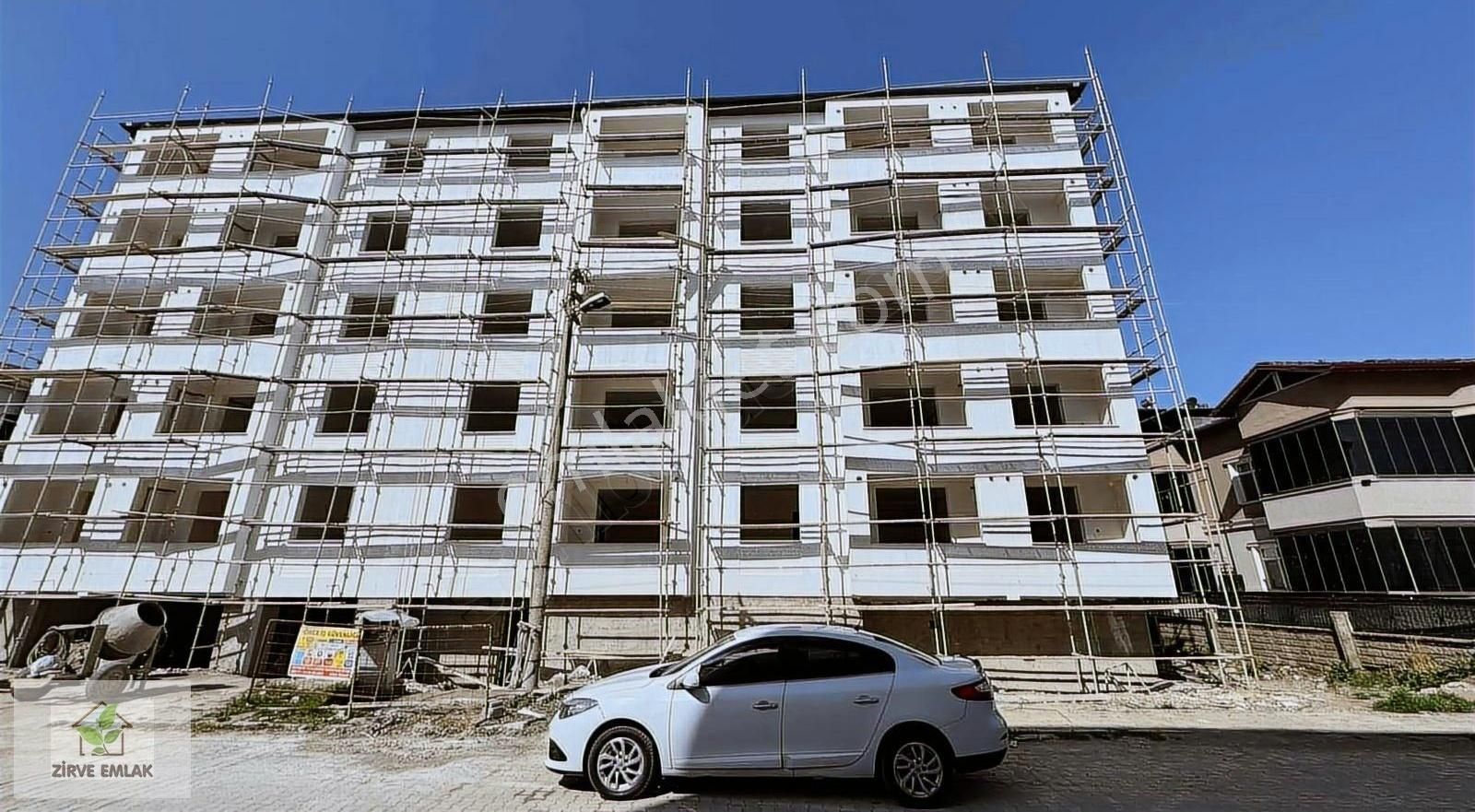 Zirve Emlak Satıyorr Seyran Mah 1+1 70m2 Sıfır Lüx Daire Kaçmaz