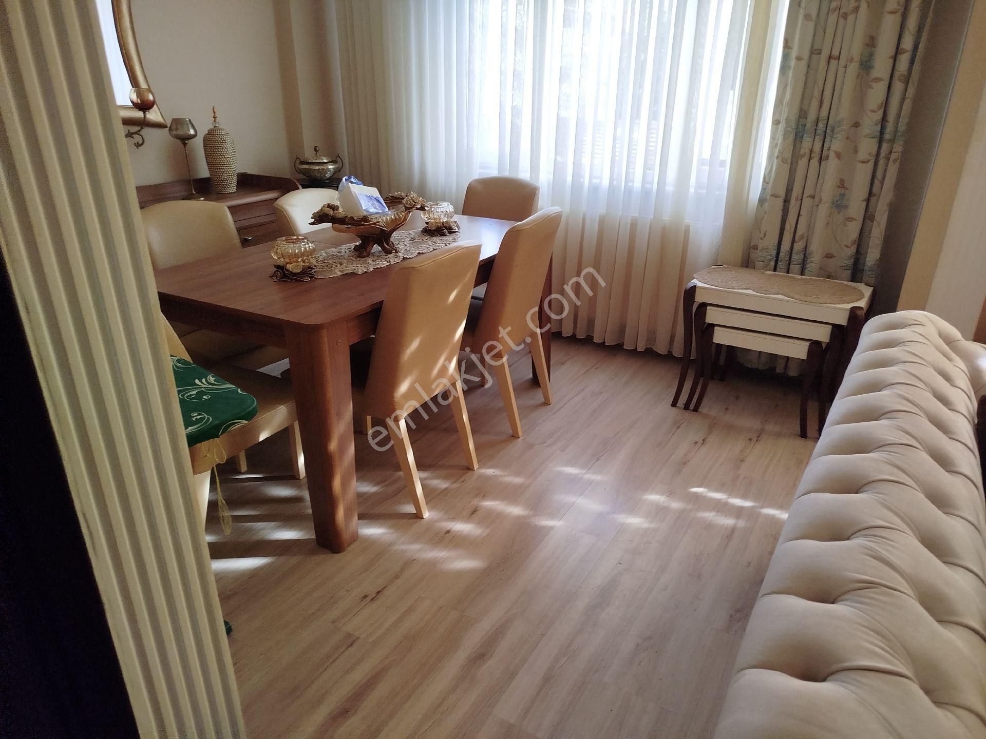 Fındıkzade Hüseyin Kazım Sokakta Masrafsız Daire - Görsel 3