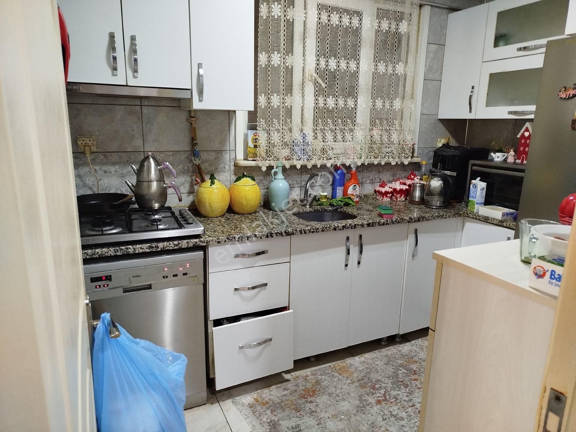 Fındıkzade Hüseyin Kazım Sokakta Masrafsız Daire - Görsel 9