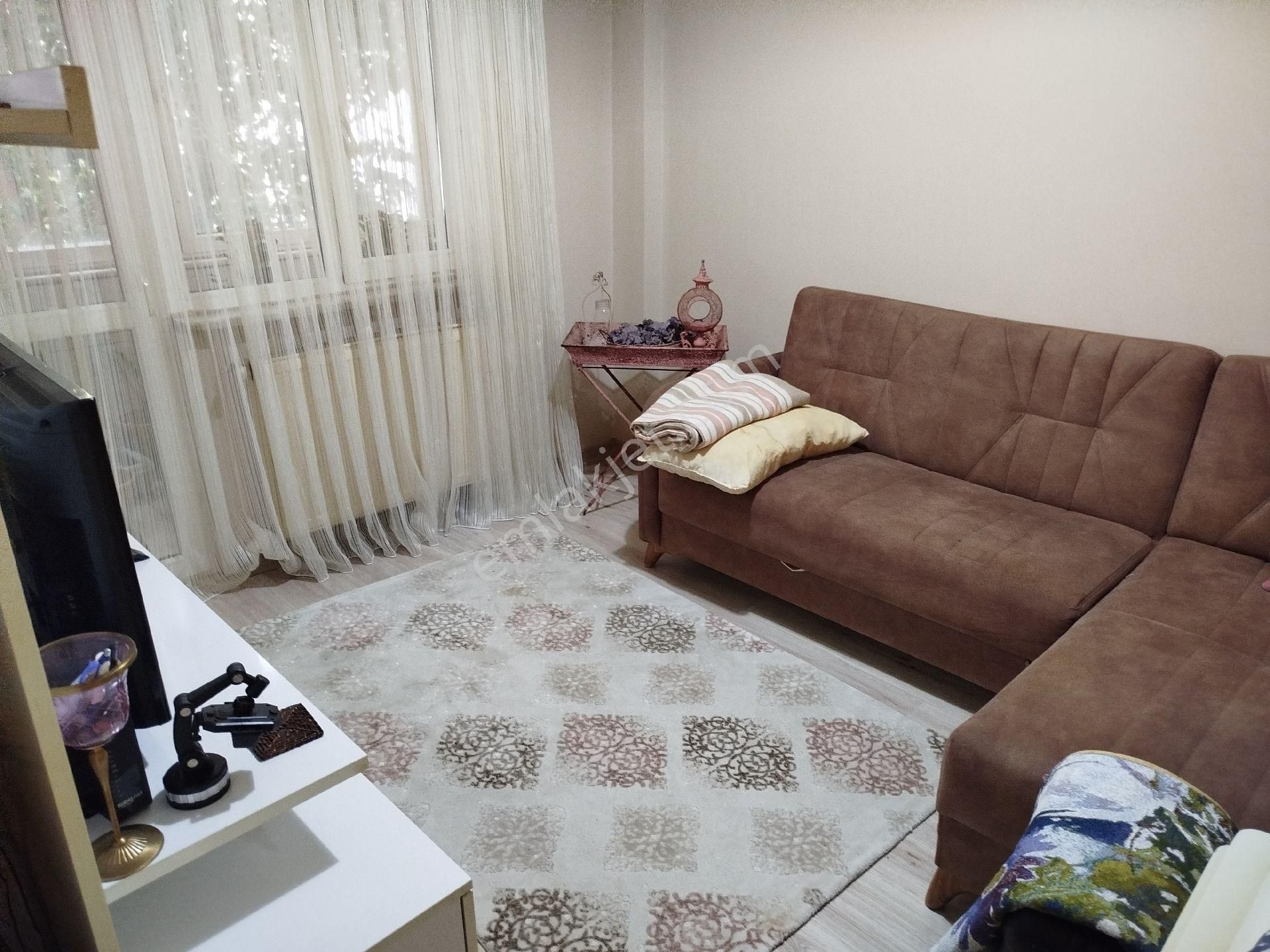 Fındıkzade Hüseyin Kazım Sokakta Masrafsız Daire - Görsel 15