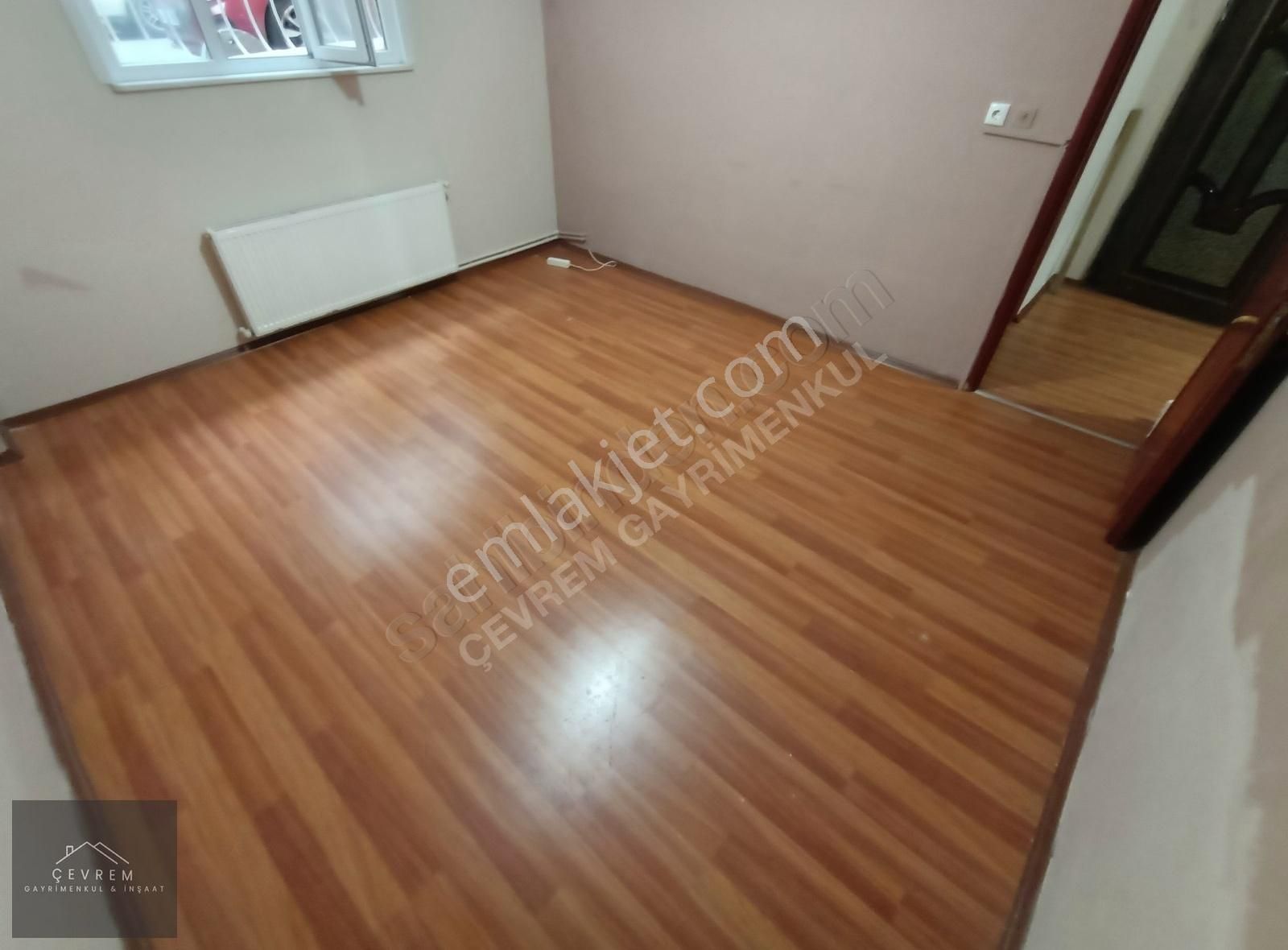 **çevrem**den Yeşilova'da Kullanışlı 2+1 85m² Kiralık Daire