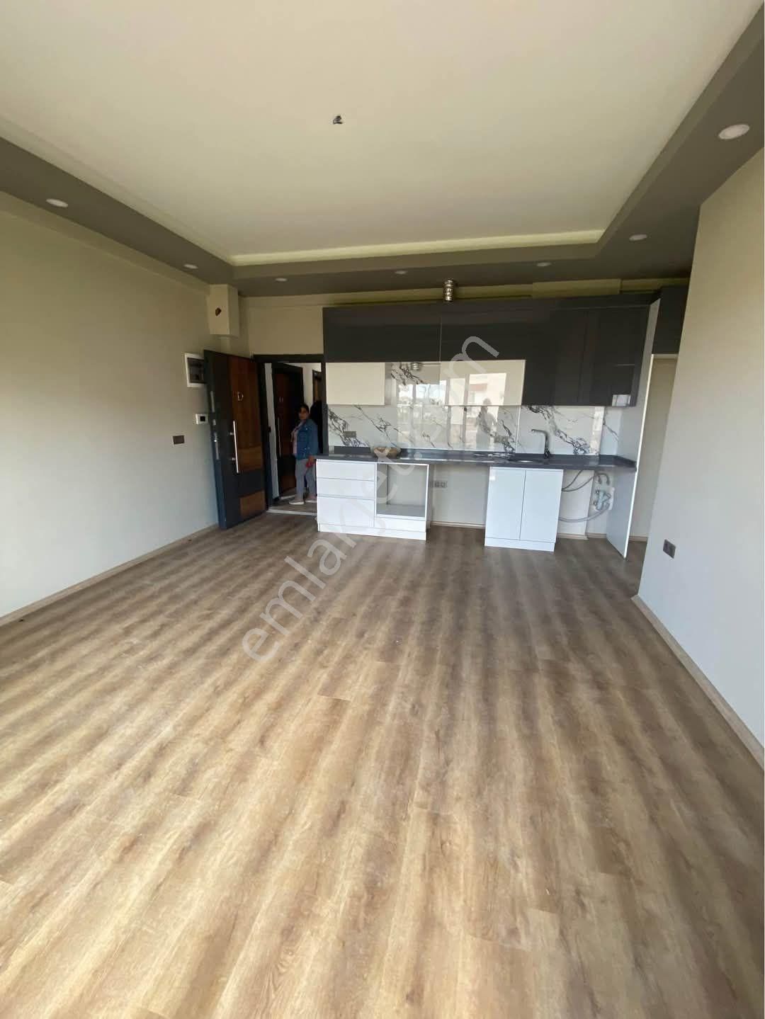 Ilıca 1+1 Satılık Yüksek Giriş Daire