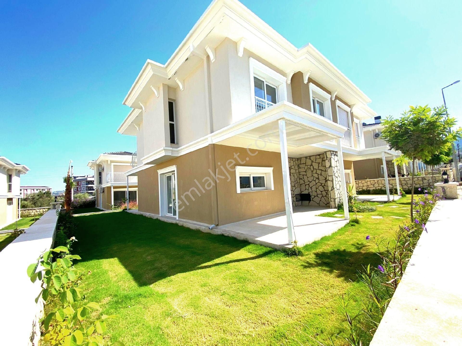Sıfır Villa Havuzlu Site Dublex