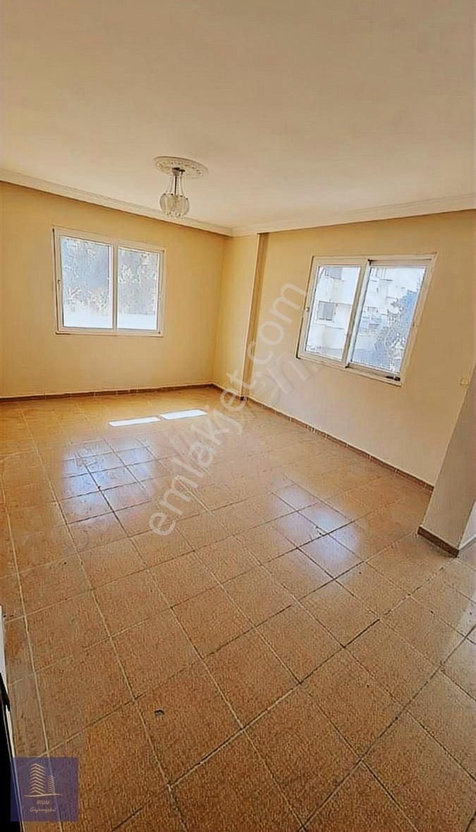 Irmak Gayrimenkul'den İskenderun Modern Evler De Satılık Daire.