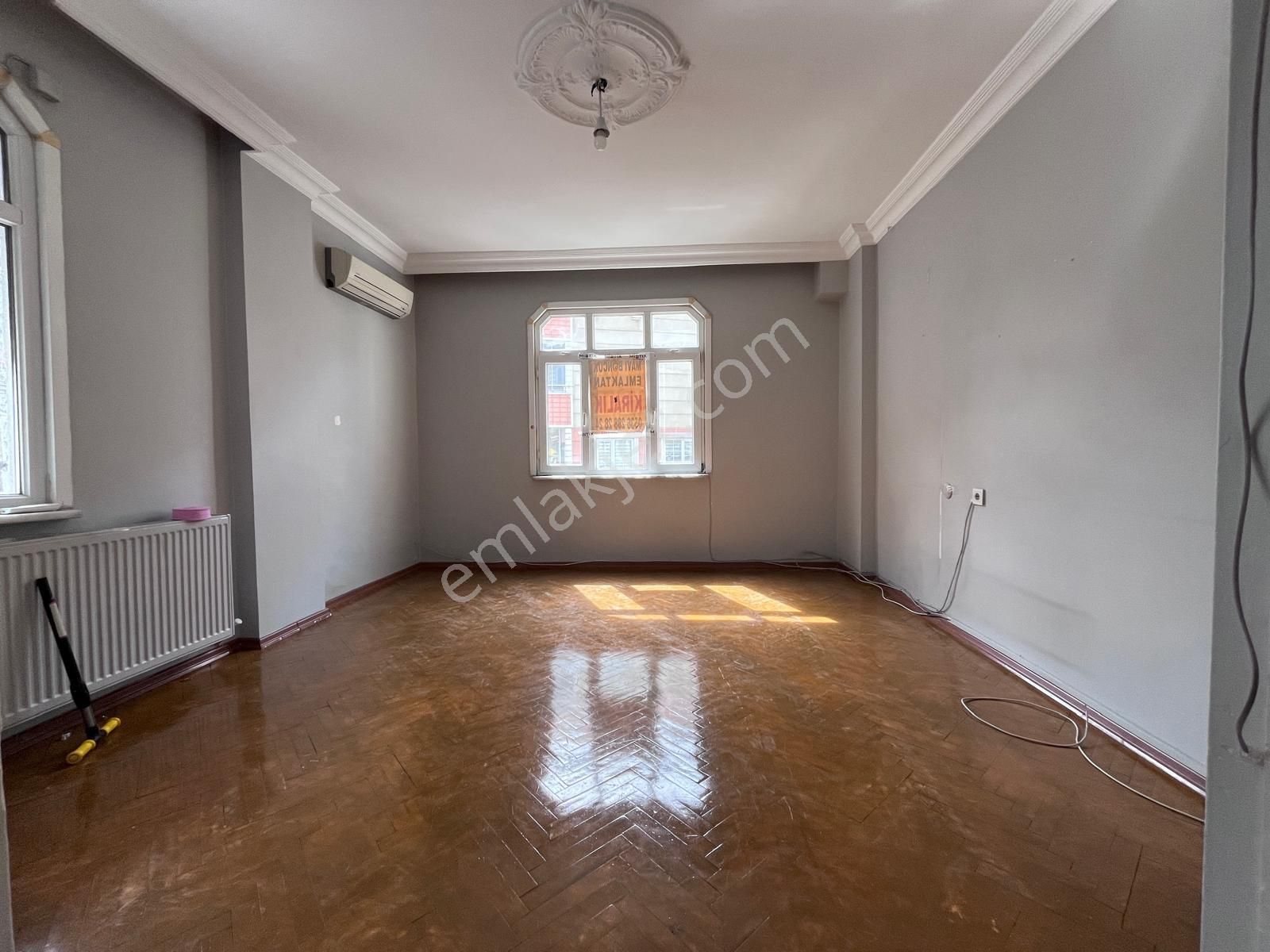 Güngören Gençosman Mah Kiralık 2+1 Daire 1.ara Kat 26yş