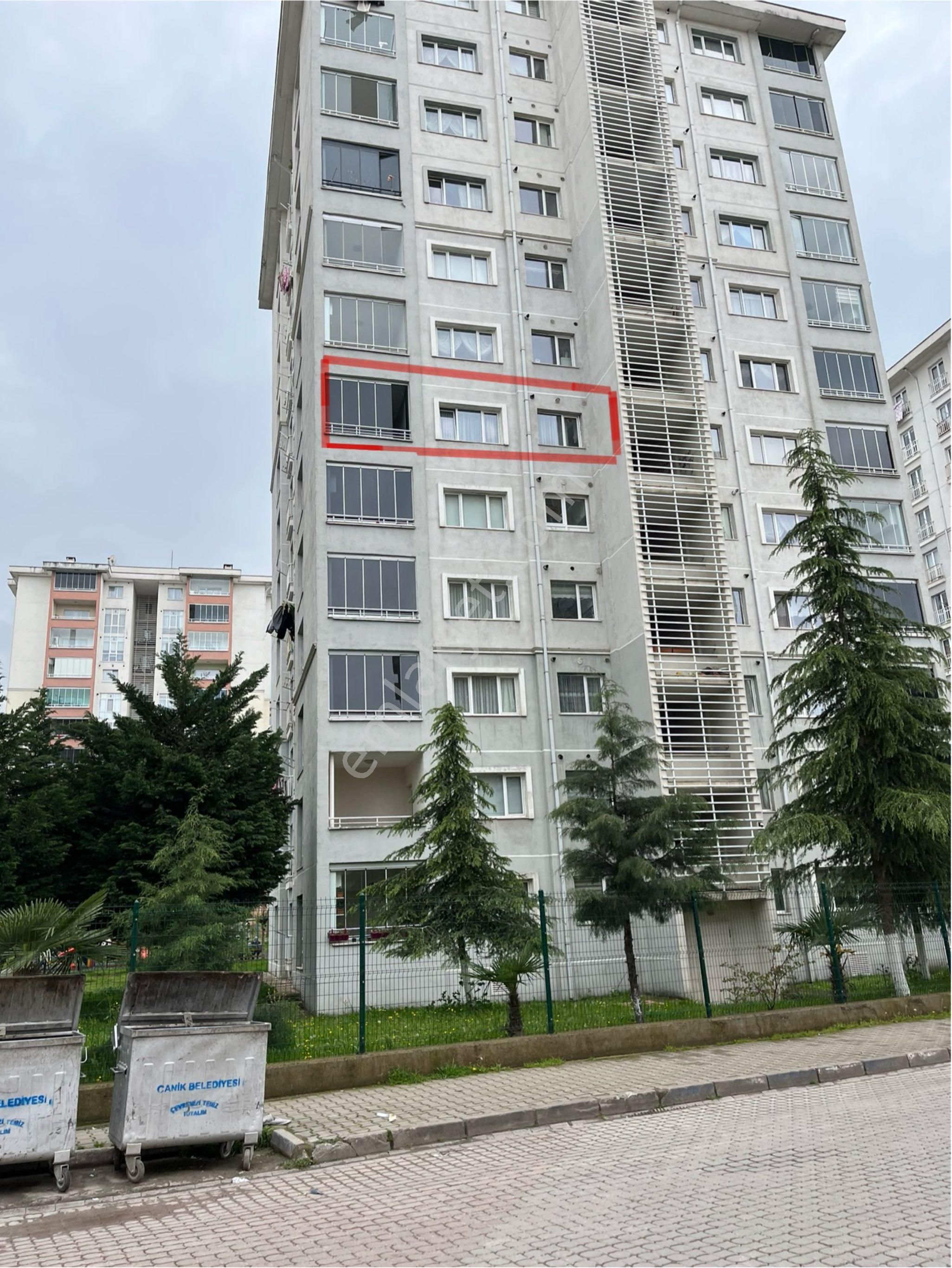 Remax Hüsamettin Dursundan Kuzey Yıldızında Satılık 2+1 Daire