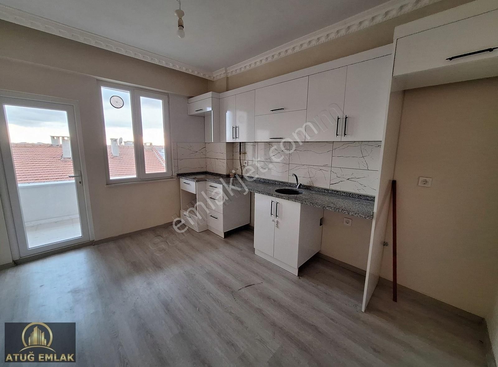 Atuğ Emlaktan Güneş Mahallesinde 2+1 Satılık Daire