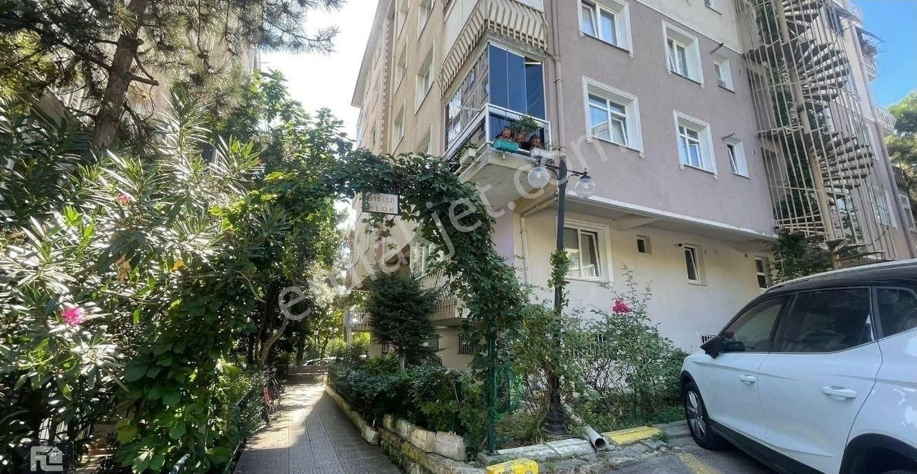 F-l Emlaktan 3+1 Sitede Eşyalı Bekara Öğrenciye Yabancıya