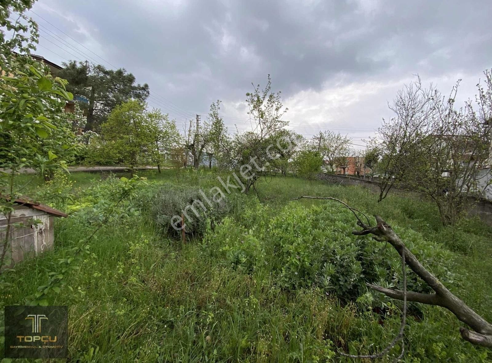 Topçu Gm'den 450m2 Cadde Üzeri Ticari Konut Arsa