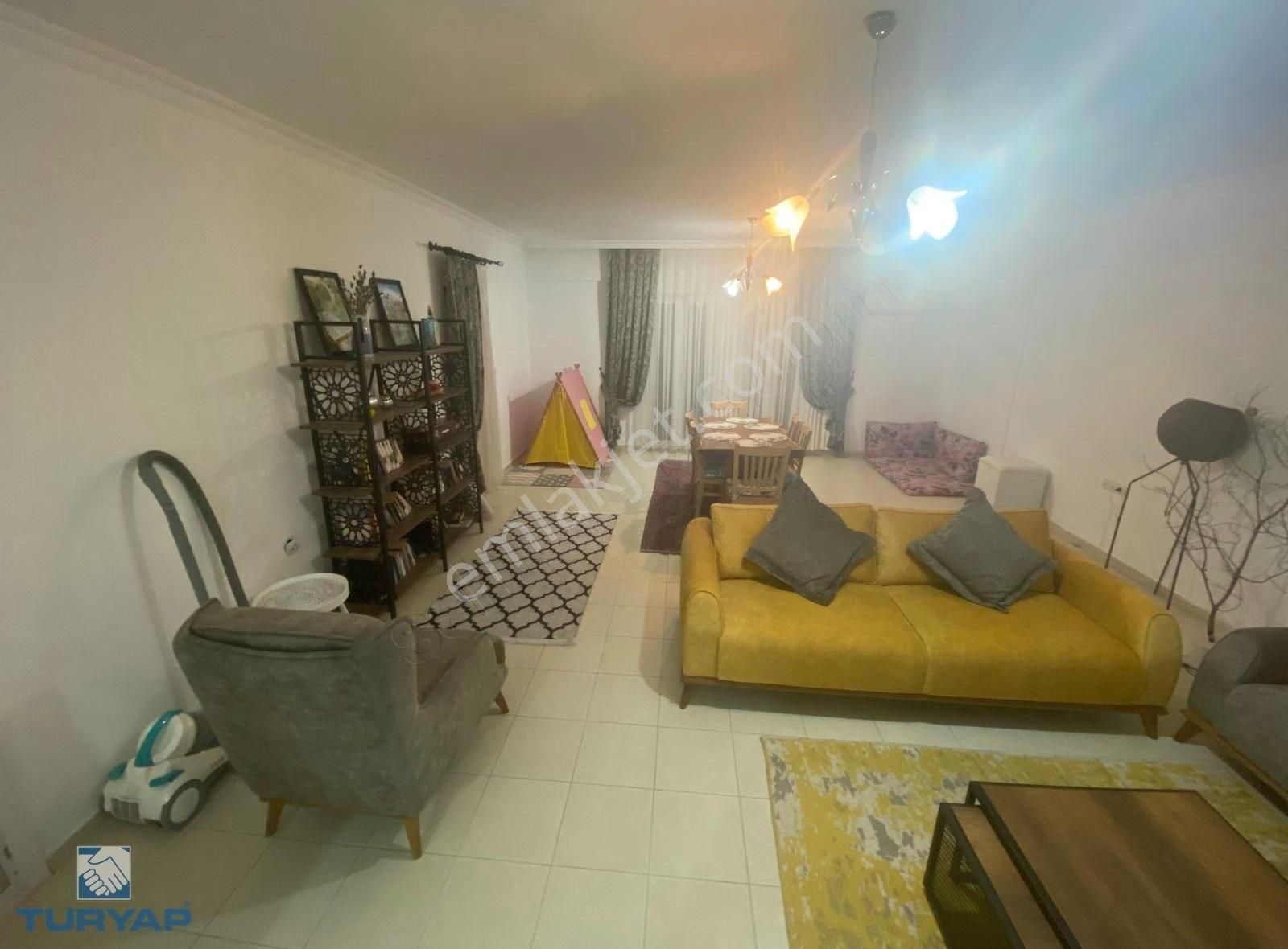 Turyap Çalış'tan Taşyaka'da Kiralık 4+1 Daire