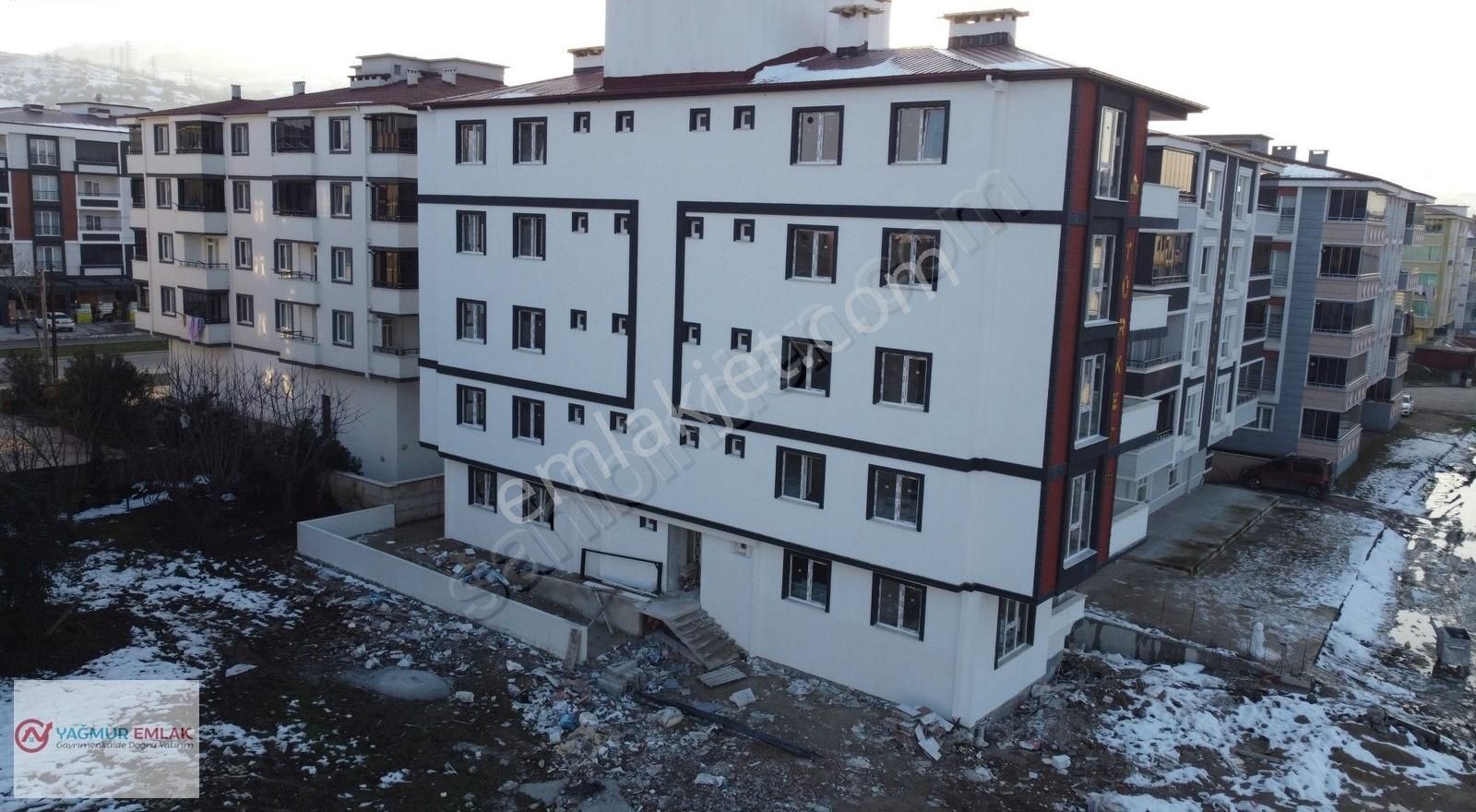 Yağmur Emlak'tan Satılık 2+1 Anahtar Teslim Yüksek Kredili Daire