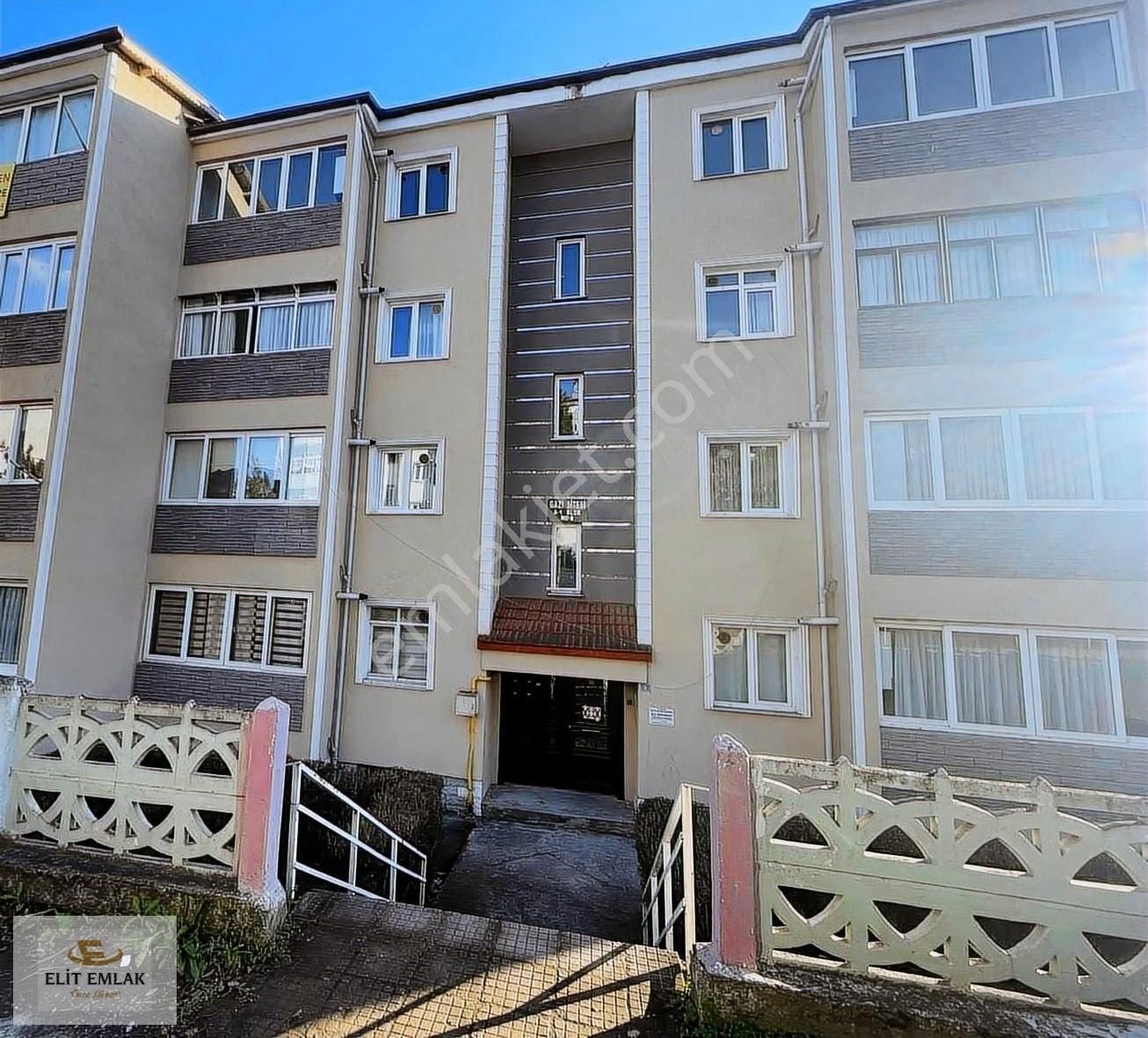 Karabük 5000 Evlerde 75.yıl Mah. Satılık 2+1 Daire