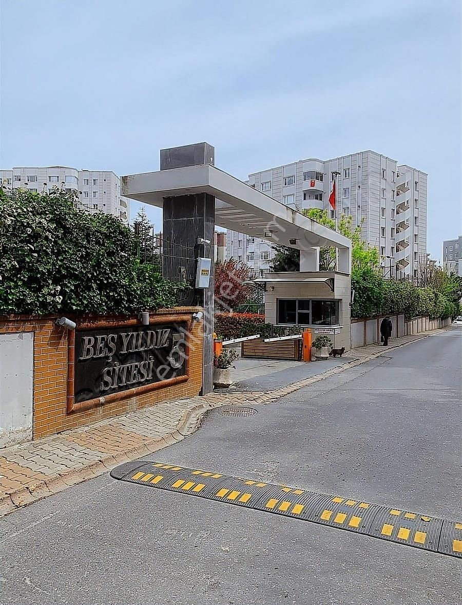 Beşyıldız 5.etap Sitesi Kiralık Yeni Eşyalı 3+1 Daire