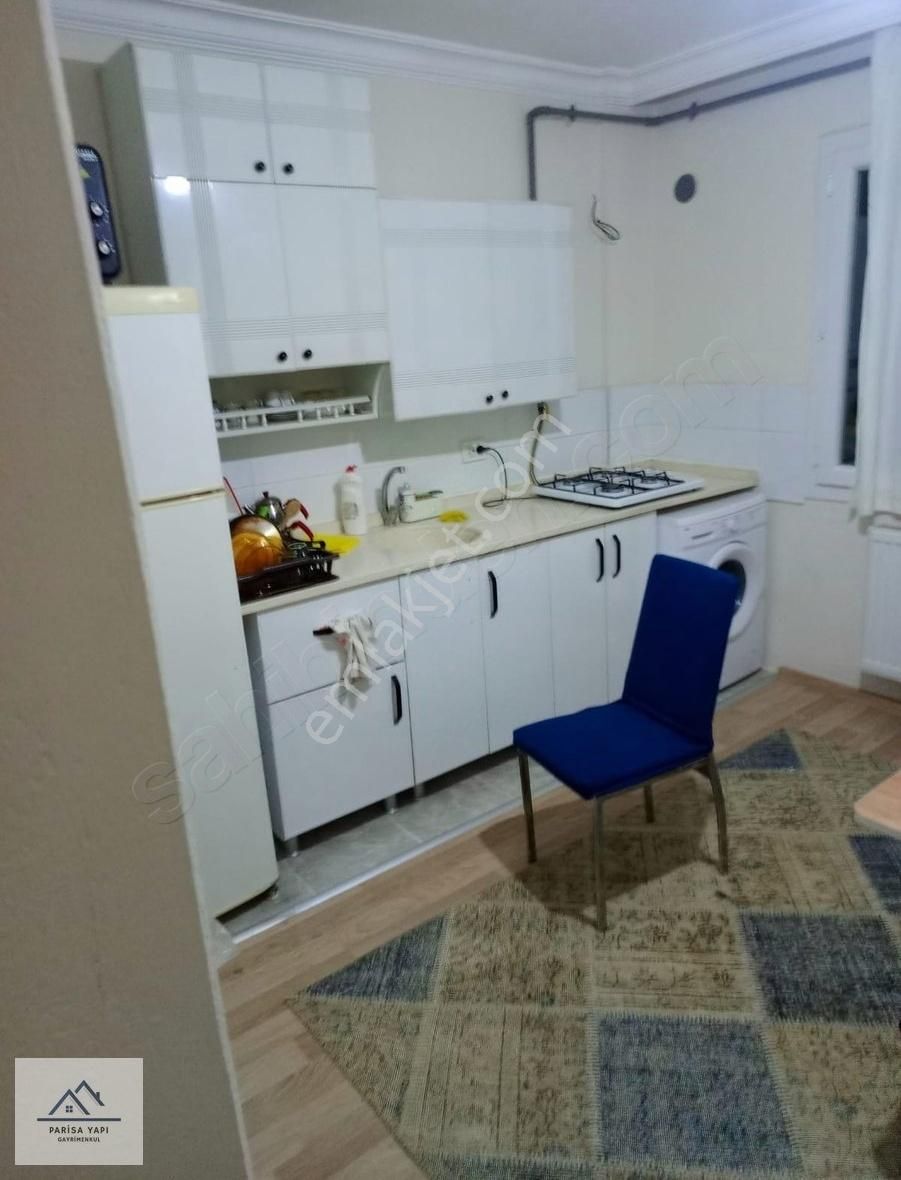 Parisadan Eşyalı Doğalgazlı İnternetli Kiralık 1+1 Daire