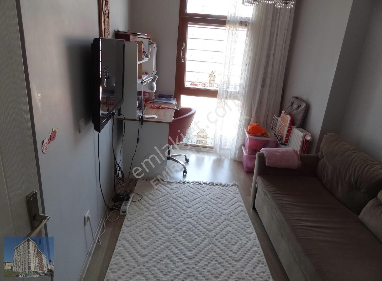 Ünalan Metro-metrobüs Yakını Satılık Teraslı Dubleks Daire 3+1 - Görsel 3