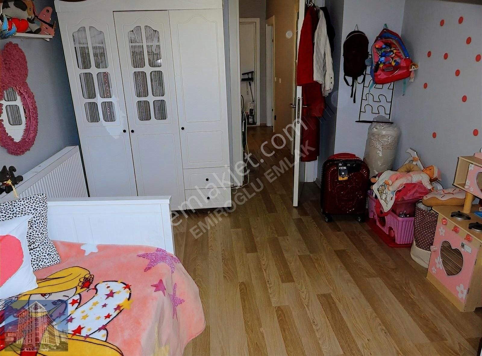 Ünalan Metro-metrobüs Yakını Satılık Teraslı Dubleks Daire 3+1 - Görsel 17