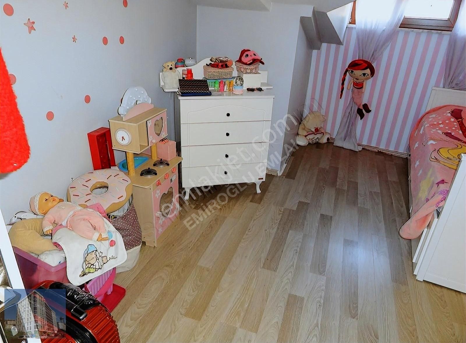 Ünalan Metro-metrobüs Yakını Satılık Teraslı Dubleks Daire 3+1 - Görsel 7