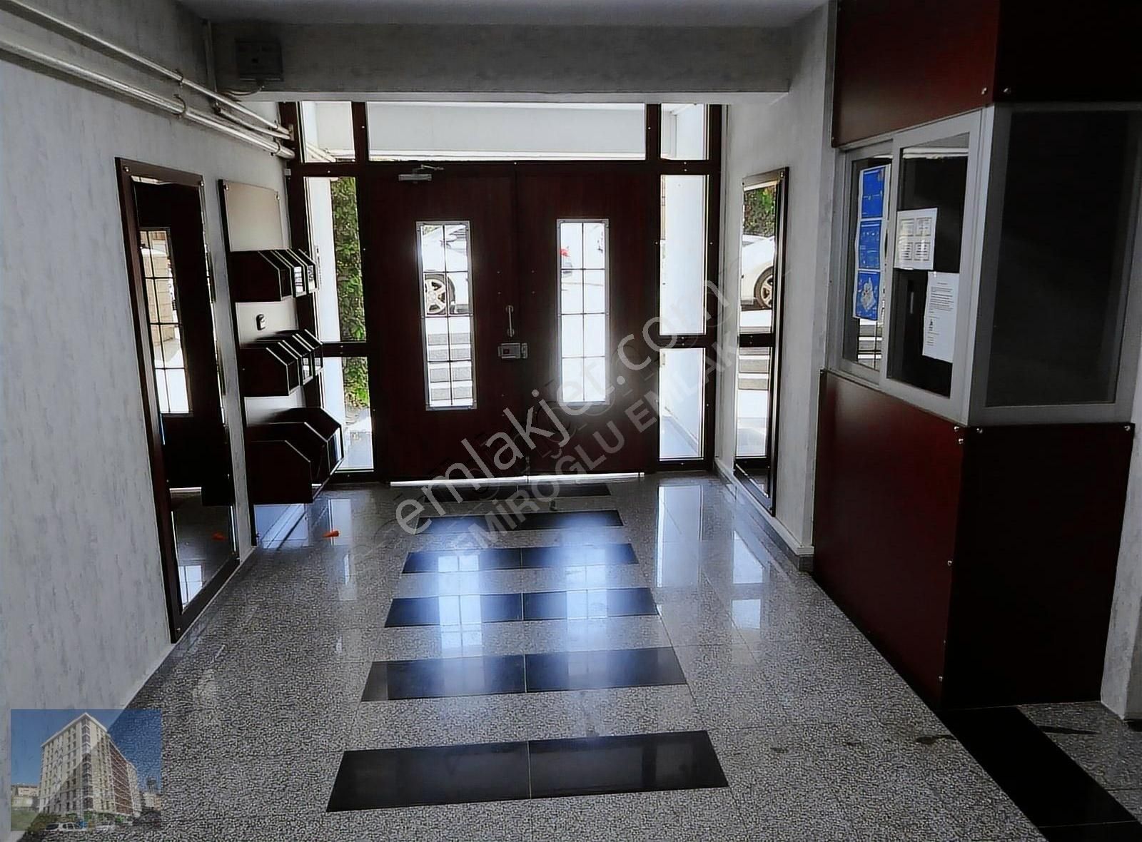 Ünalan Metro-metrobüs Yakını Satılık Teraslı Dubleks Daire 3+1 - Görsel 9