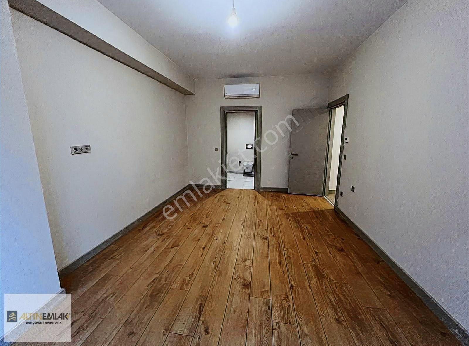 Vadi Evleri 1.etap Bahçeli Balkonlu Kiralık 3+1daire