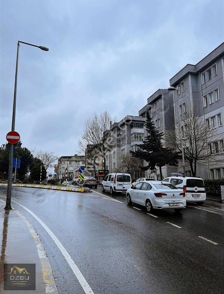 Özbu Emlak Gayrimenkulden Avcılar Ambarlı Mah 3+1 120 M2 Daire