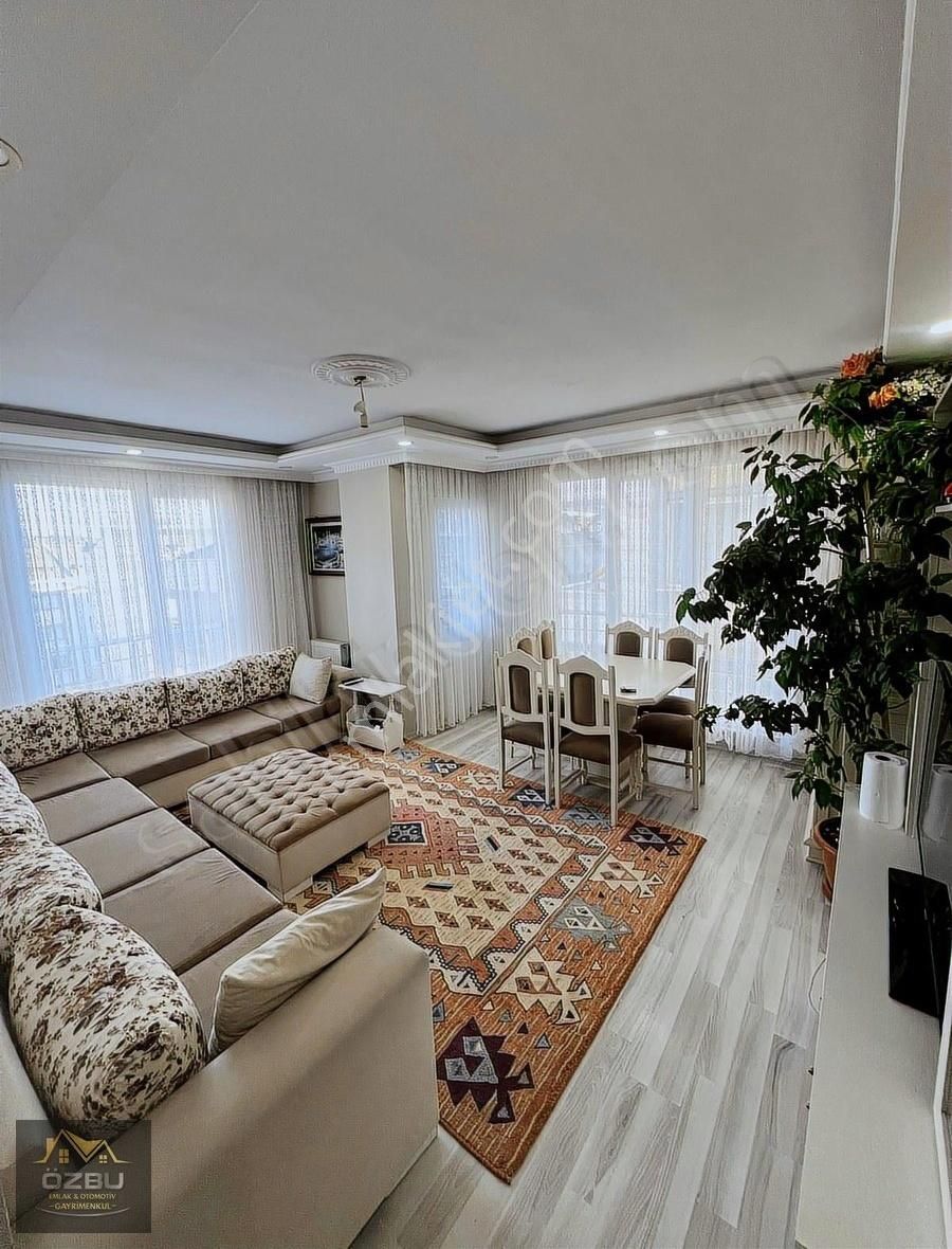 Altınşehirde 3+1 Arakat Net 110 M2 Çift Balkonlu Ebeveyn Banyolu