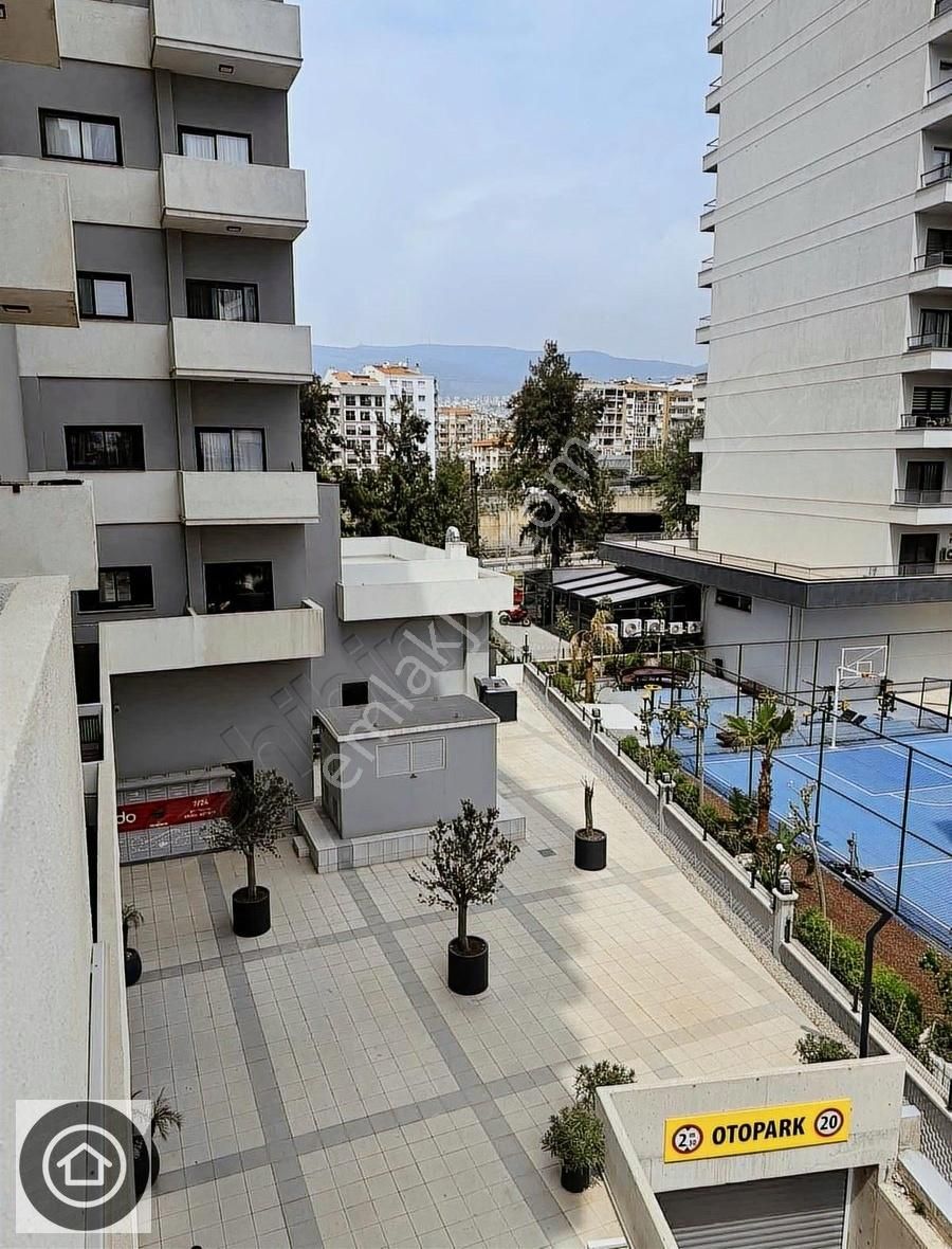 Bornova Kazımdirik'te Kiralık Eşyalı Daire