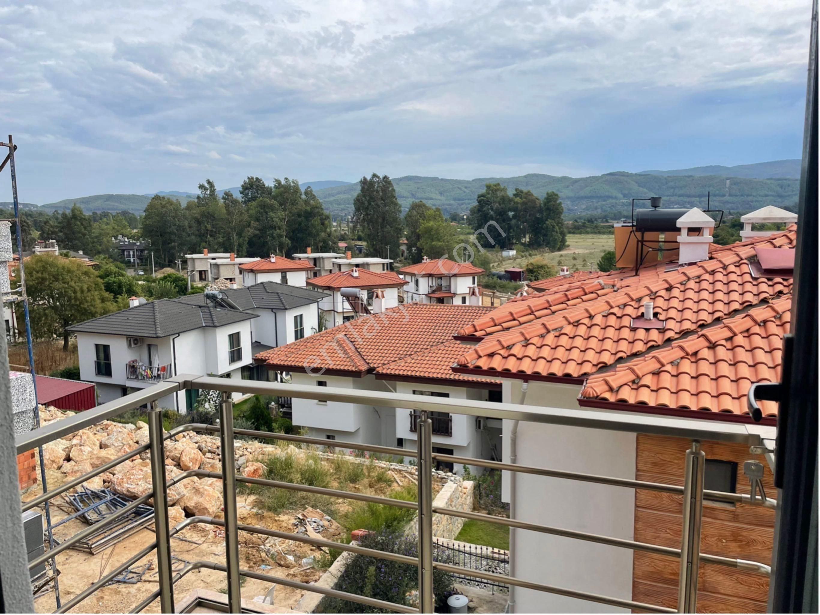 Gökova’da 3+1 Tıripleks Müstakil Girişlı Ev Kiralık