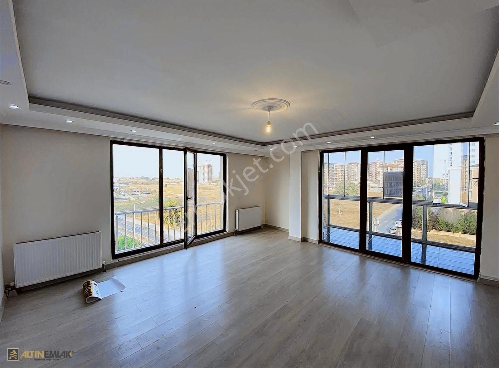 Emlak Konut Bölgesi Kiralık 3+1 Daire