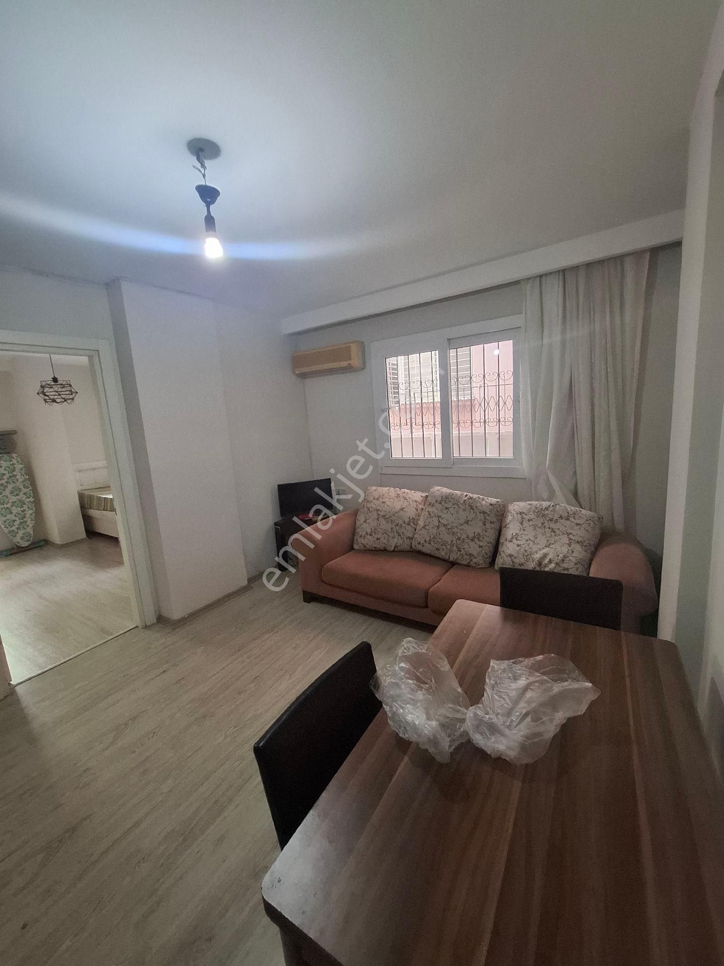 Çukurova Eşyalı Kiralık Beyazevlerde 1+1 Fırsat Daire