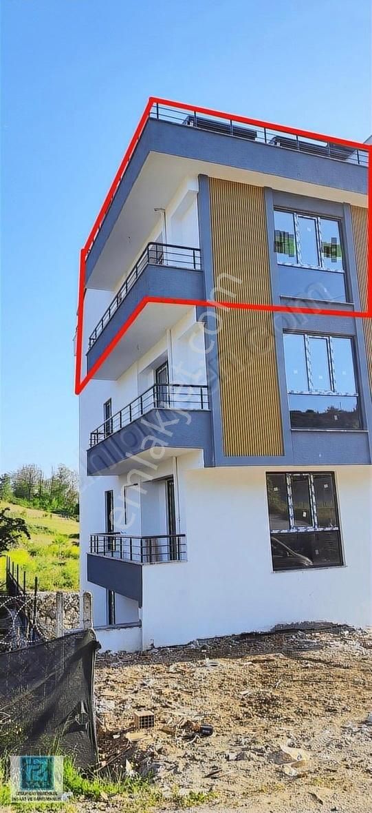 İzmit Alikahyada Kredi Kullanımına Uygun 3+1 Çatı Dubleks Daire