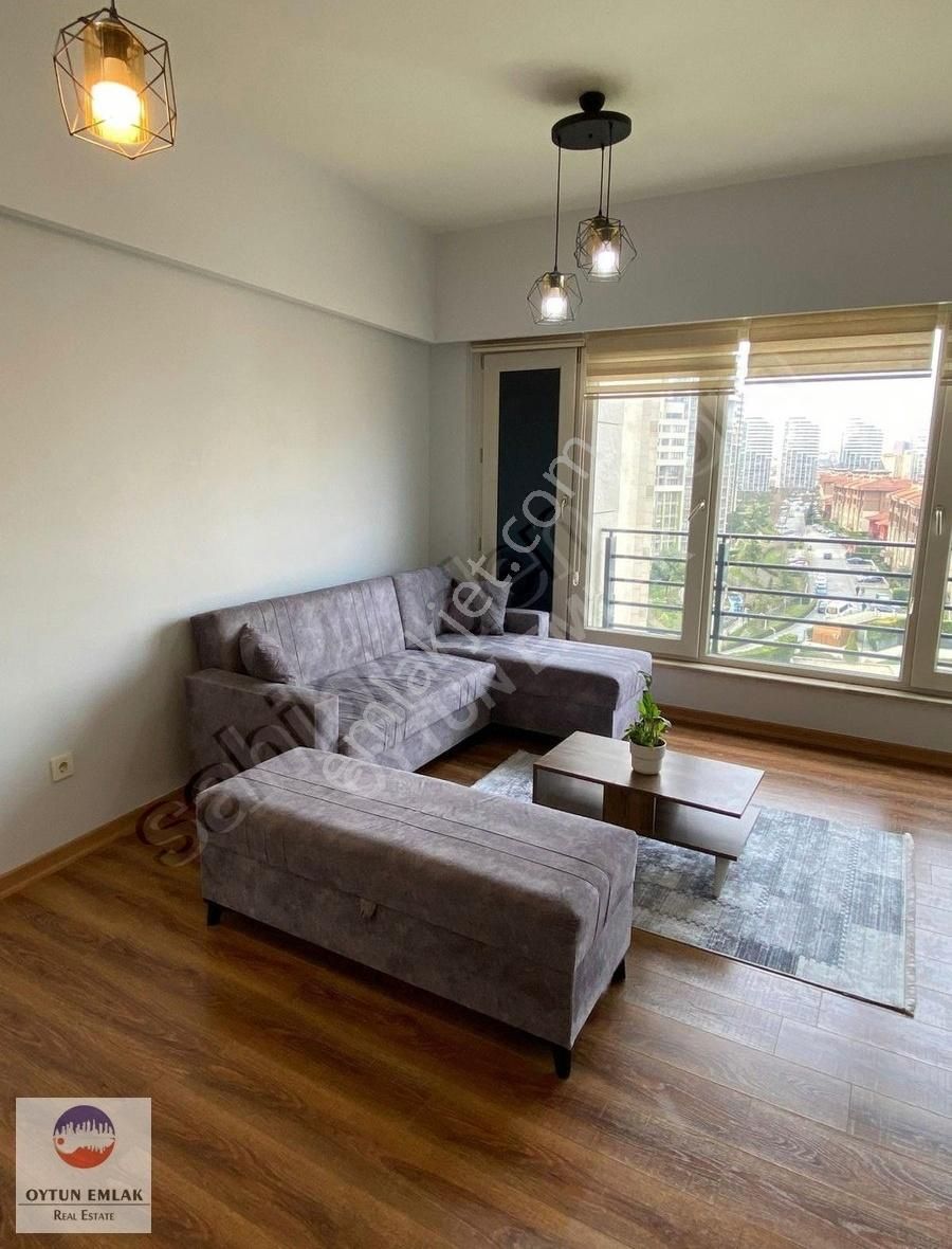 Bosphorus City Göl Kule Büyük Tip 1+1 81m² Satılık Eşyalı Daire