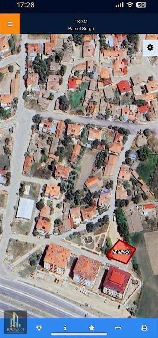 Boğaziçi Emlak'tan 466 M2 Konut İmarlı Arsa (köşe Başı Arsa)
