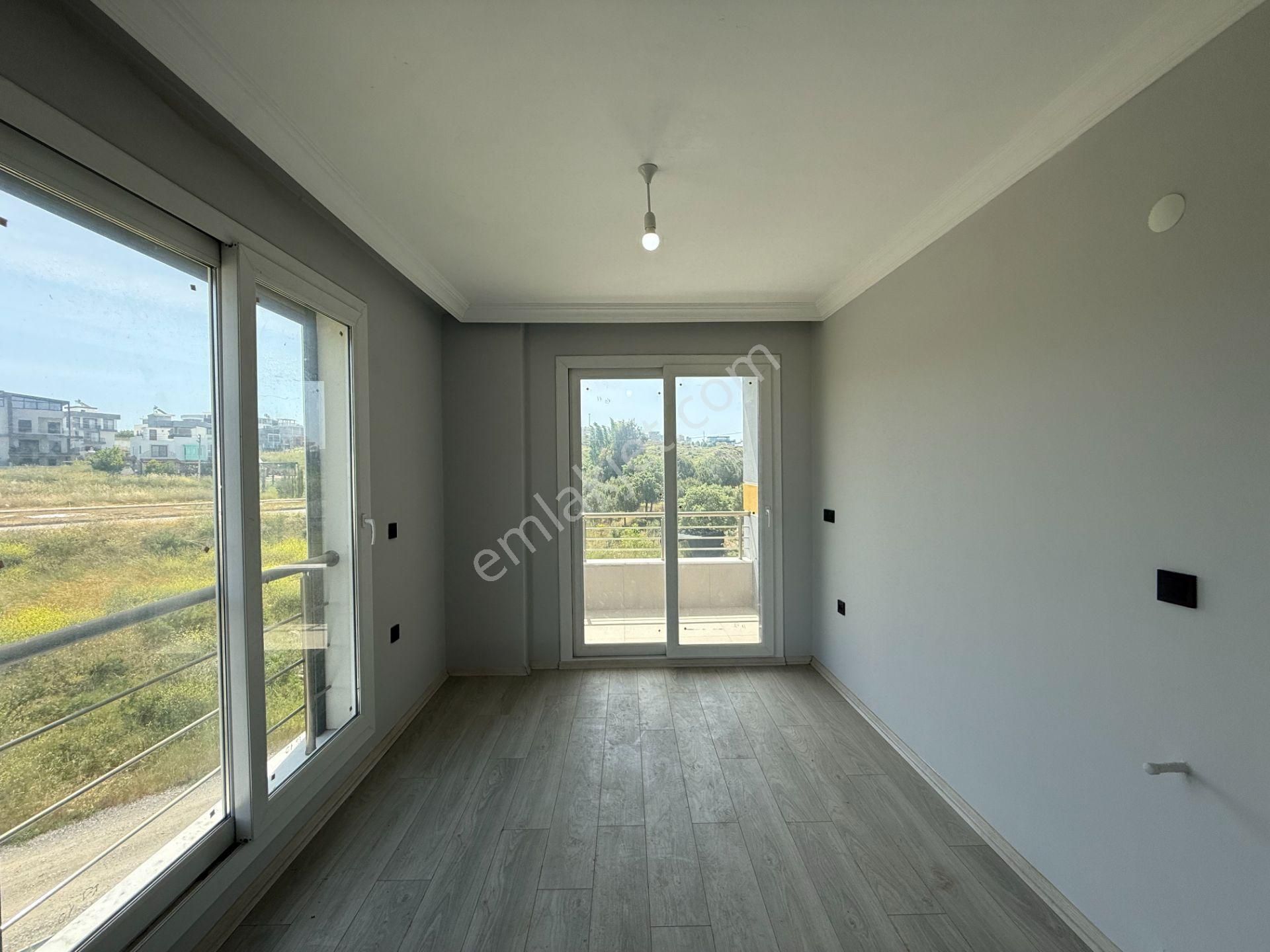 Seferihisar Akarca’da Denize Yürüme Mesafesinde, Geniş Bahçeli, Deniz Manzaralı Lüks Villa! - Görsel 7