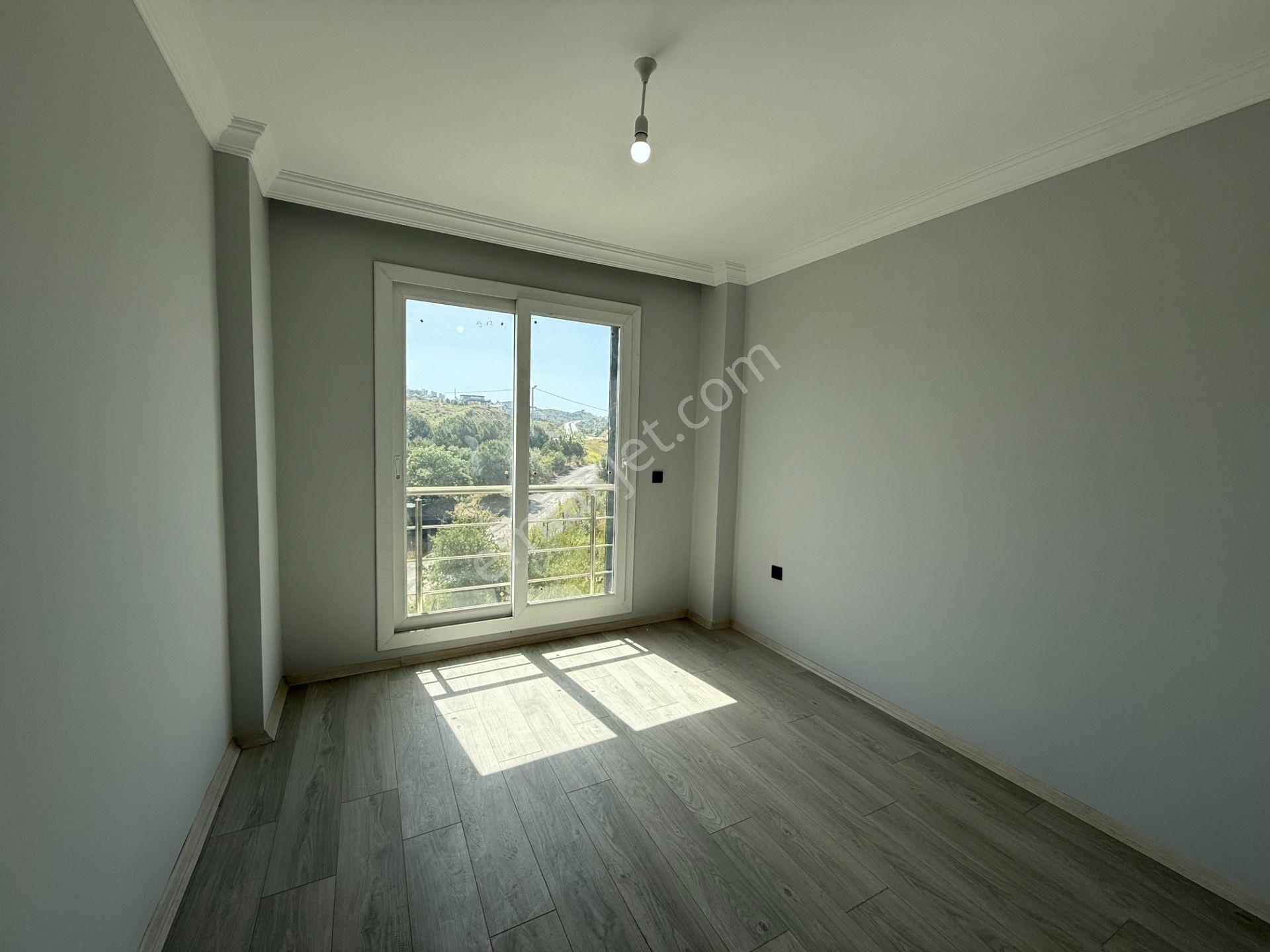 Seferihisar Akarca’da Denize Yürüme Mesafesinde, Geniş Bahçeli, Deniz Manzaralı Lüks Villa! - Görsel 11