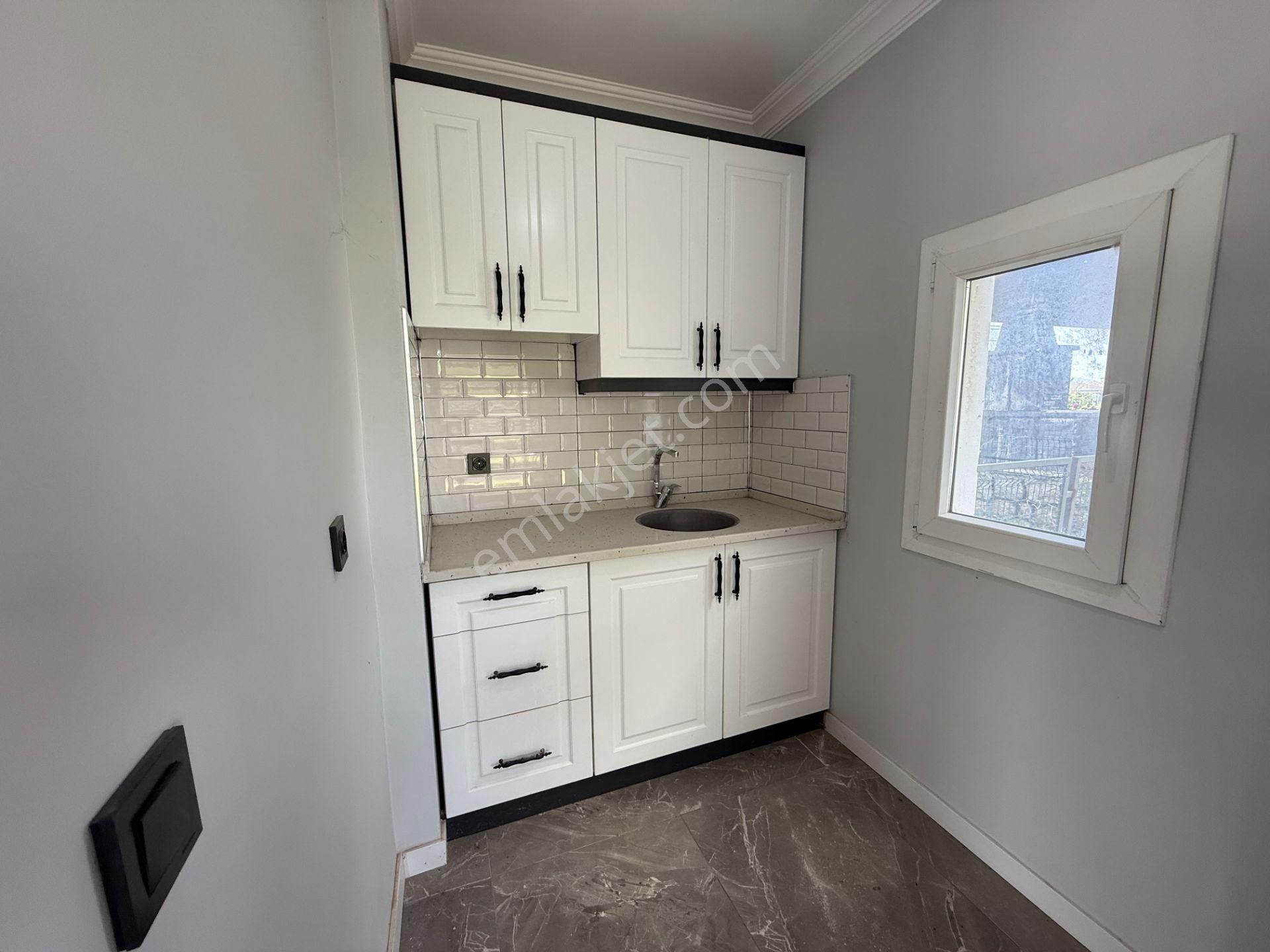 Seferihisar Akarca’da Denize Yürüme Mesafesinde, Geniş Bahçeli, Deniz Manzaralı Lüks Villa! - Görsel 14