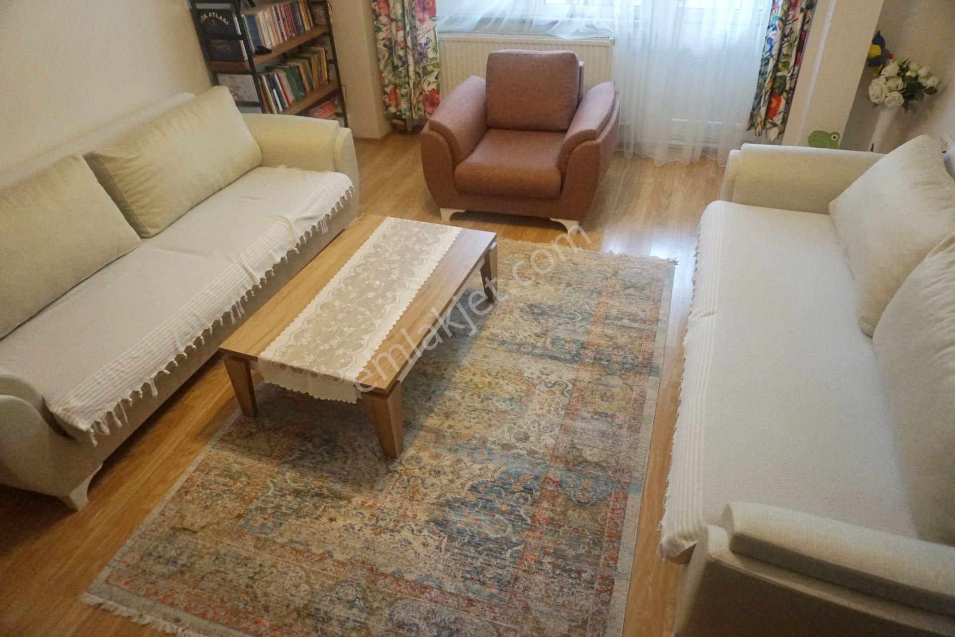 Meral R1803 Yeni 19 Yaş Binada 2+1 Ön Cephe Balkonlu Ara Kat - Görsel 2