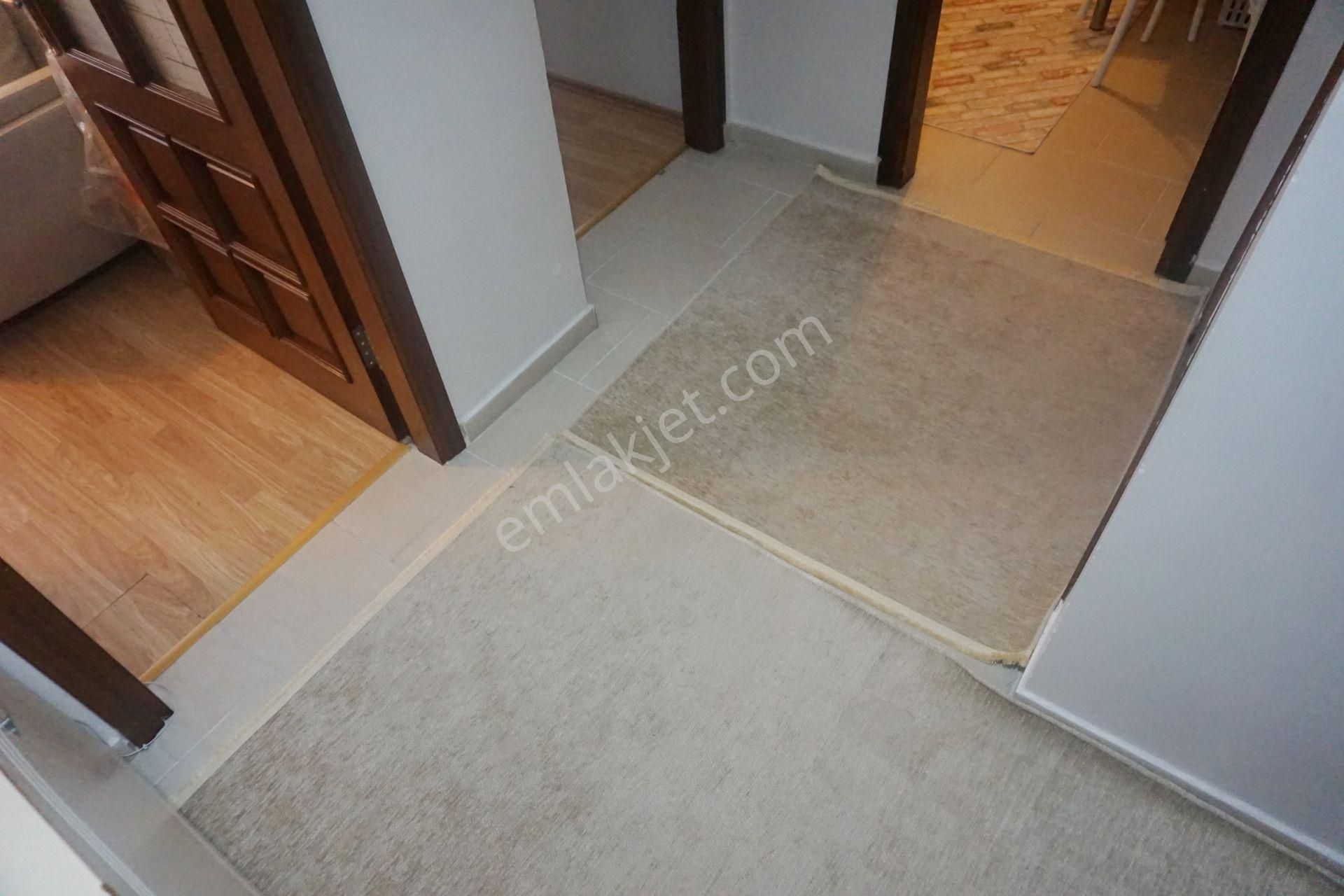 Meral R1803 Yeni 19 Yaş Binada 2+1 Ön Cephe Balkonlu Ara Kat - Görsel 7